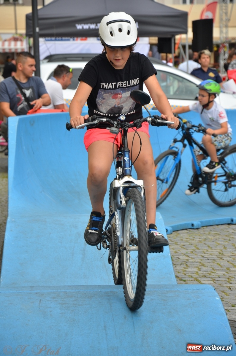 Zdjęcie w galerii na portalu naszraciborz.pl: Racibórz kocha rower. Trzecia edycja festiwalu wiadomości z regionu