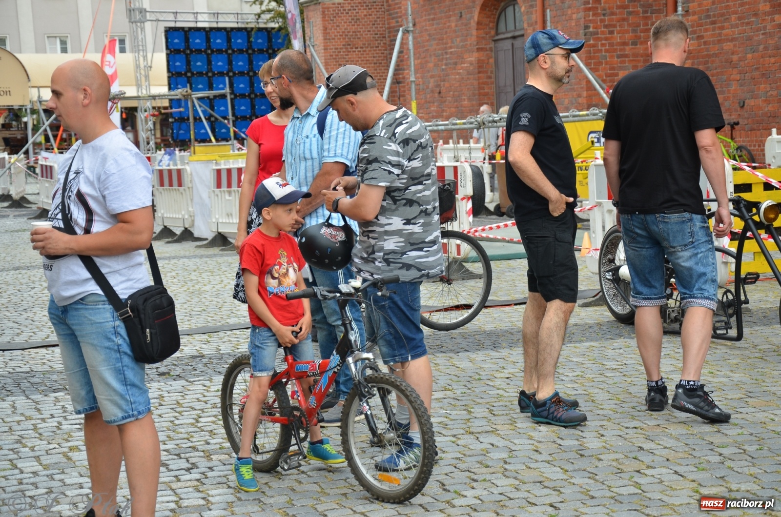 Zdjęcie w galerii na portalu naszraciborz.pl: Racibórz kocha rower. Trzecia edycja festiwalu wiadomości z regionu