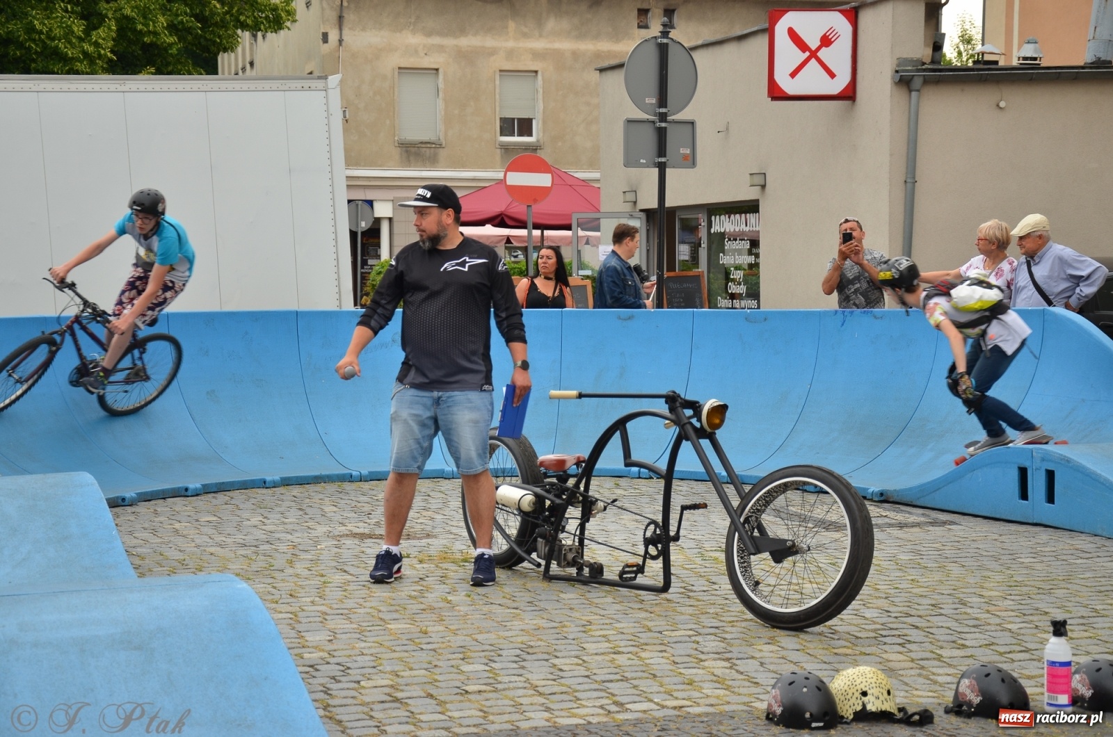 Zdjęcie w galerii na portalu naszraciborz.pl: Racibórz kocha rower. Trzecia edycja festiwalu wiadomości z regionu
