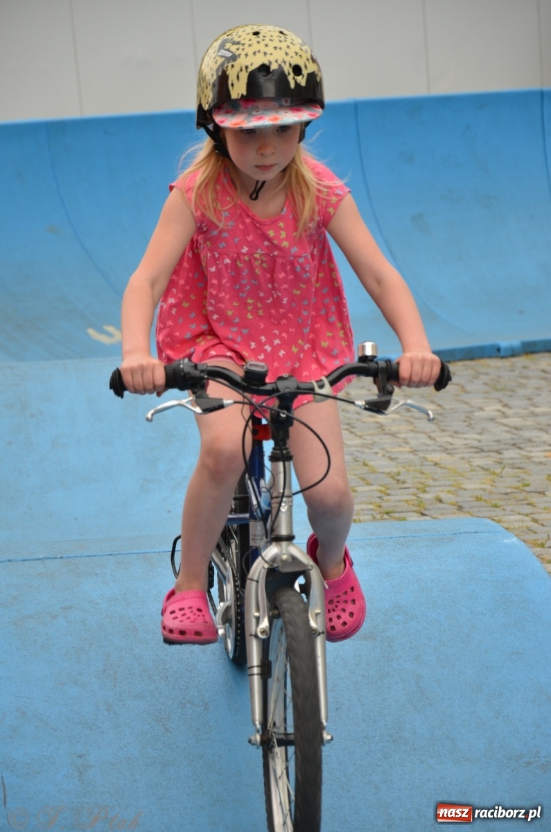 Zdjęcie w galerii na portalu naszraciborz.pl: Racibórz kocha rower. Trzecia edycja festiwalu wiadomości z regionu