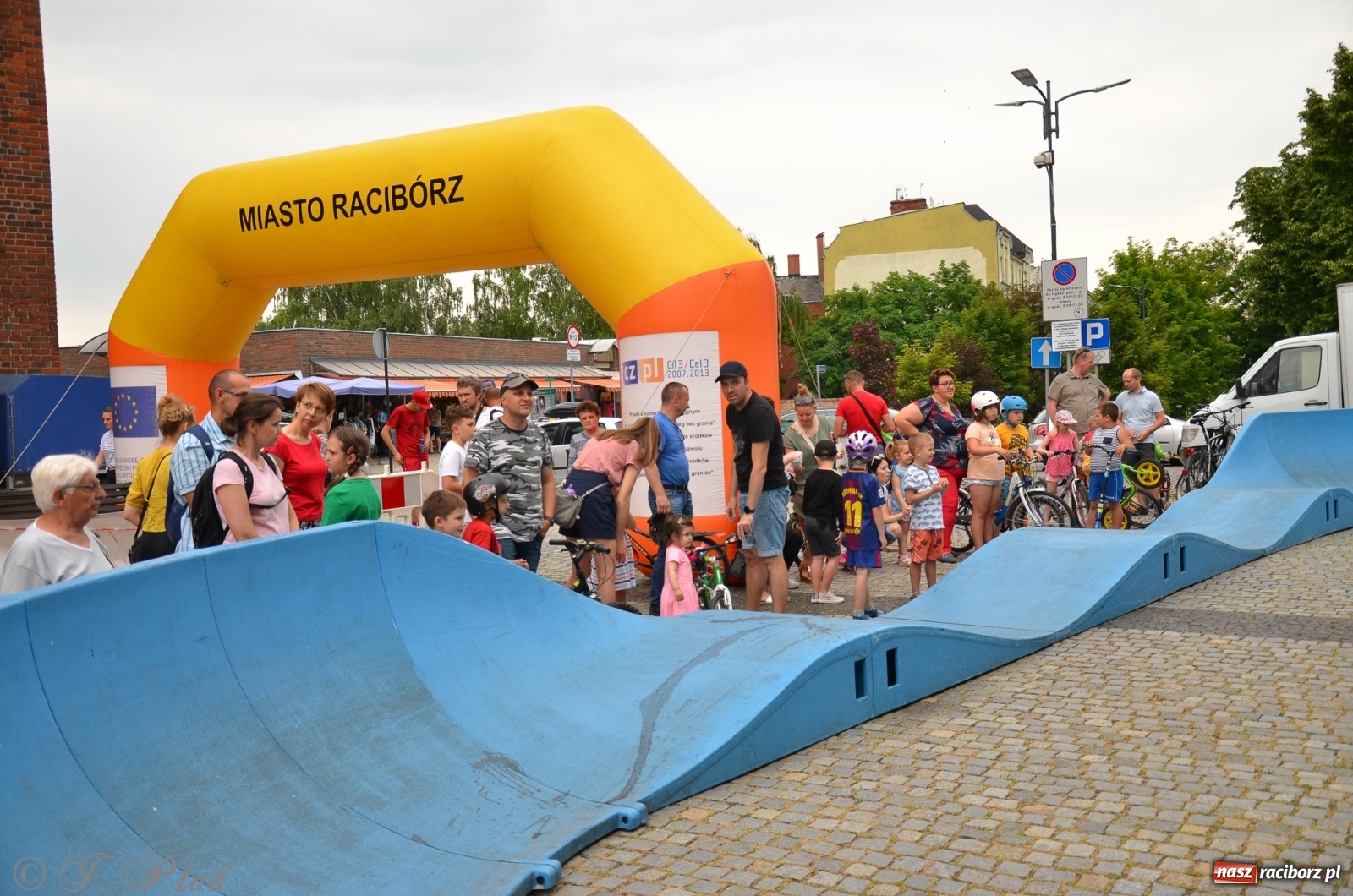 Zdjęcie w galerii na portalu naszraciborz.pl: Racibórz kocha rower. Trzecia edycja festiwalu wiadomości z regionu