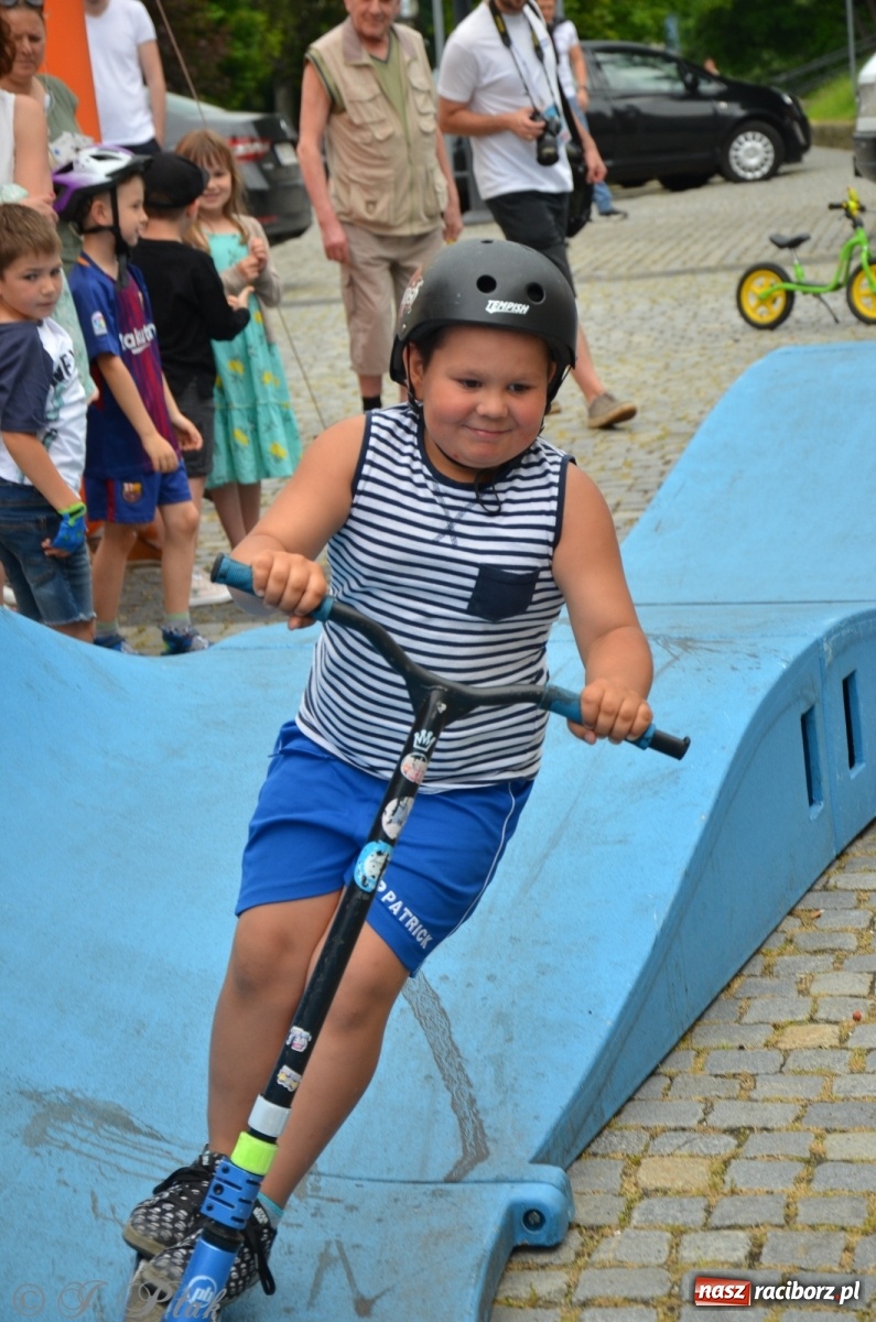 Zdjęcie w galerii na portalu naszraciborz.pl: Racibórz kocha rower. Trzecia edycja festiwalu wiadomości z regionu