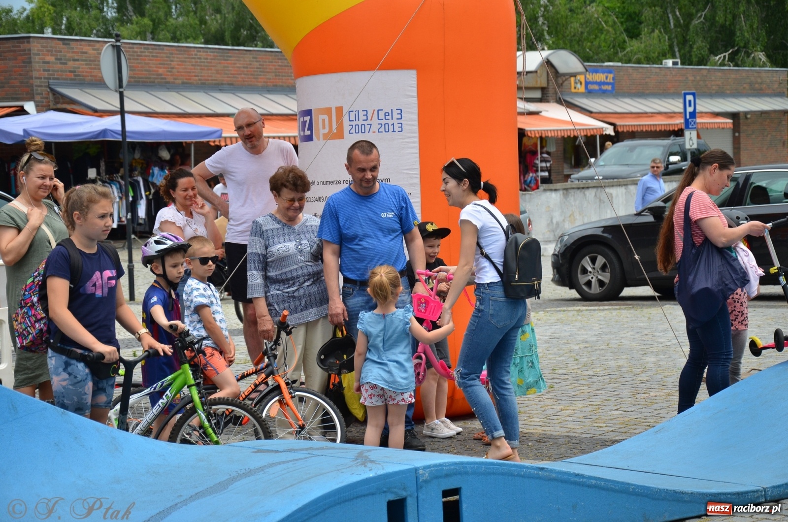 Zdjęcie w galerii na portalu naszraciborz.pl: Racibórz kocha rower. Trzecia edycja festiwalu wiadomości z regionu