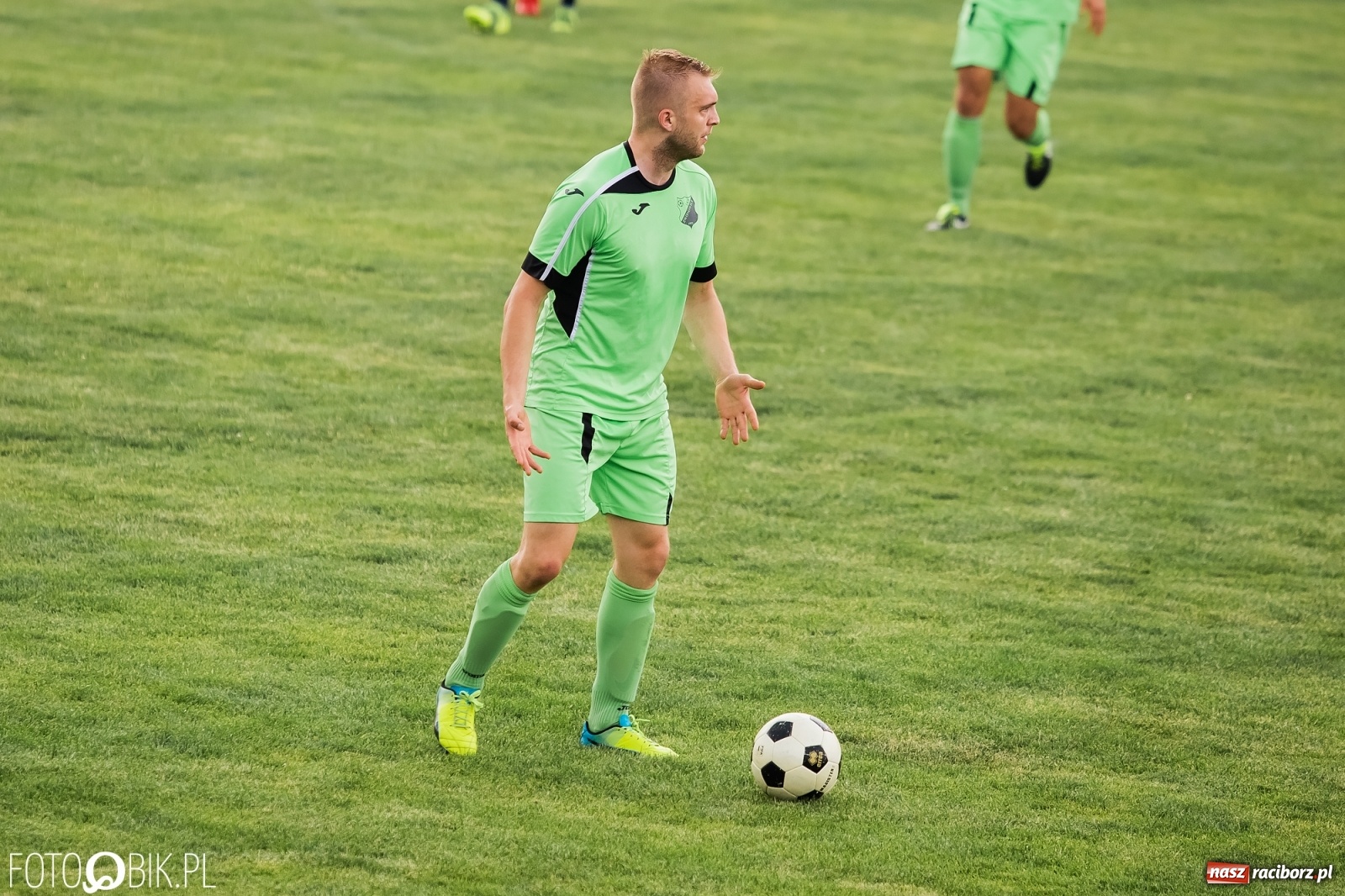 Zdjęcie w galerii na portalu naszraciborz.pl: Lokomotywa z Tuwima dojechała do celu [FOTO] wiadomości z regionu