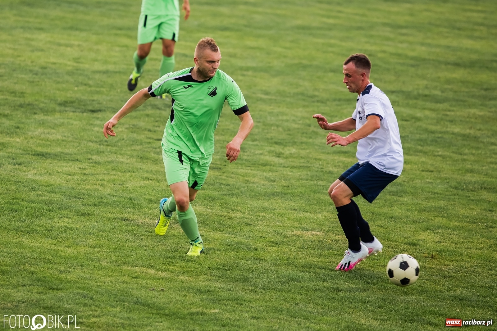 Zdjęcie w galerii na portalu naszraciborz.pl: Lokomotywa z Tuwima dojechała do celu [FOTO] wiadomości z regionu
