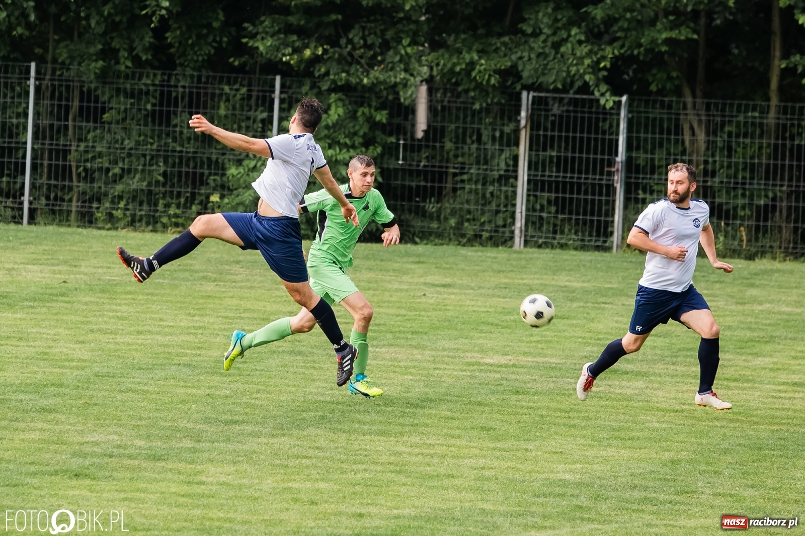 Zdjęcie w galerii na portalu naszraciborz.pl: Lokomotywa z Tuwima dojechała do celu [FOTO] wiadomości z regionu