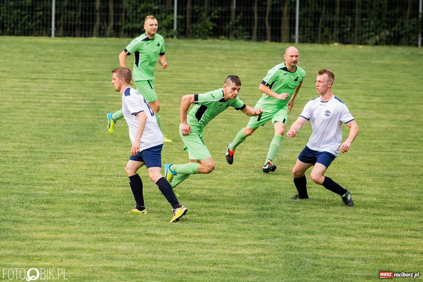 Zdjęcie w galerii na portalu naszraciborz.pl: Lokomotywa z Tuwima dojechała do celu [FOTO] wiadomości z regionu