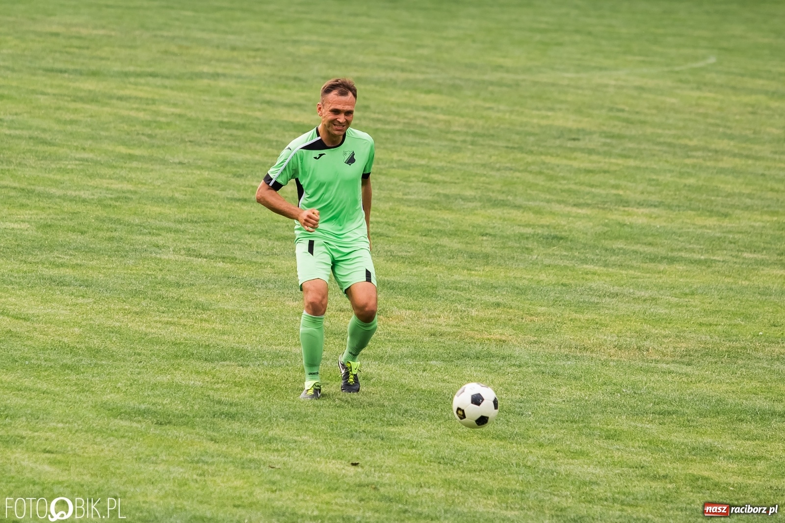 Zdjęcie w galerii na portalu naszraciborz.pl: Lokomotywa z Tuwima dojechała do celu [FOTO] wiadomości z regionu