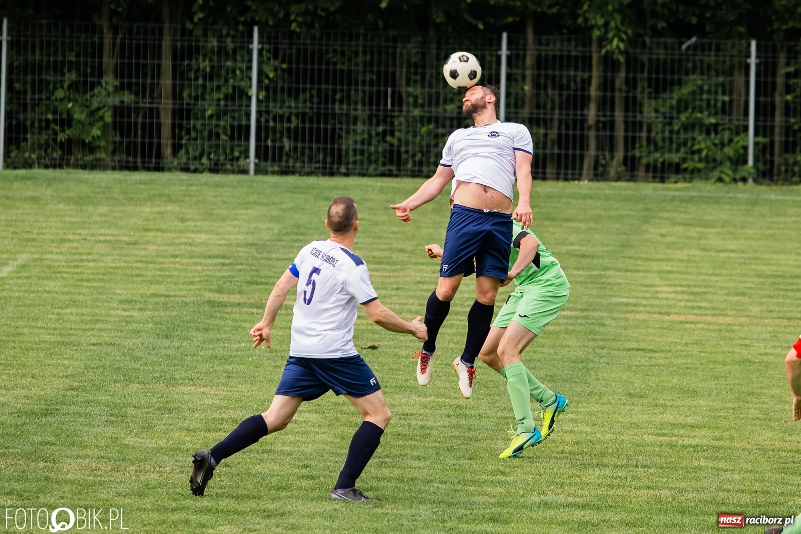 Zdjęcie w galerii na portalu naszraciborz.pl: Lokomotywa z Tuwima dojechała do celu [FOTO] wiadomości z regionu