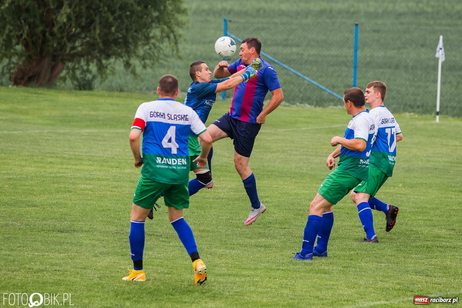 Zdjęcie w galerii na portalu naszraciborz.pl: B klasa. Pietraszyn zdemolował Górki Śląskie [FOTO] wiadomości z regionu