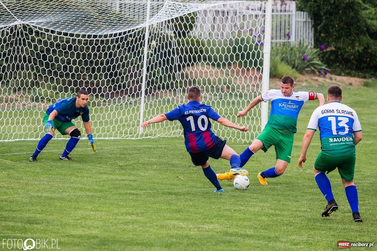 Zdjęcie w galerii na portalu naszraciborz.pl: B klasa. Pietraszyn zdemolował Górki Śląskie [FOTO] wiadomości z regionu
