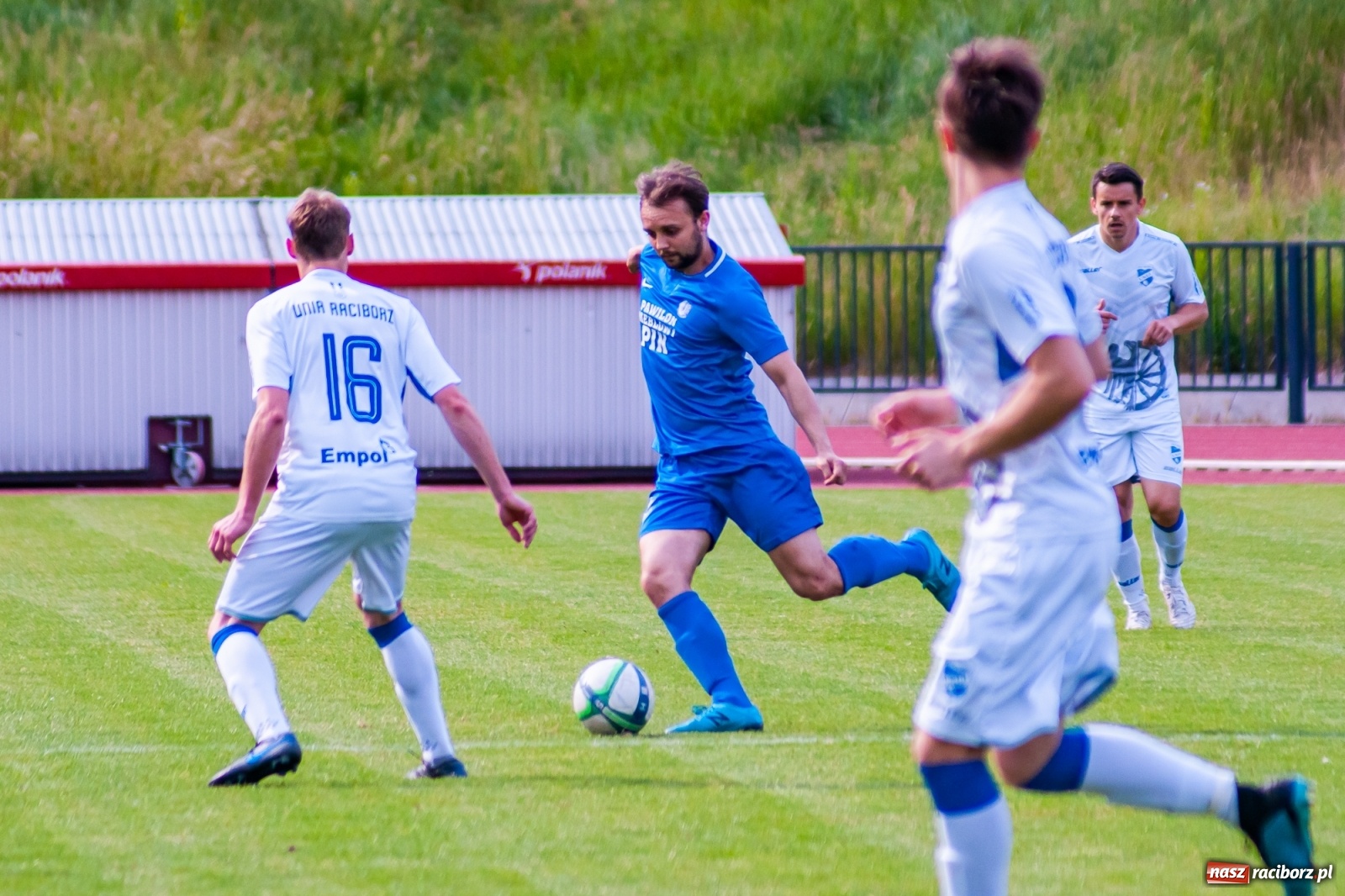 Zdjęcie w galerii na portalu naszraciborz.pl: Mury Fortecy nie powstrzymały raciborskiej Unii [FOTO] wiadomości z regionu