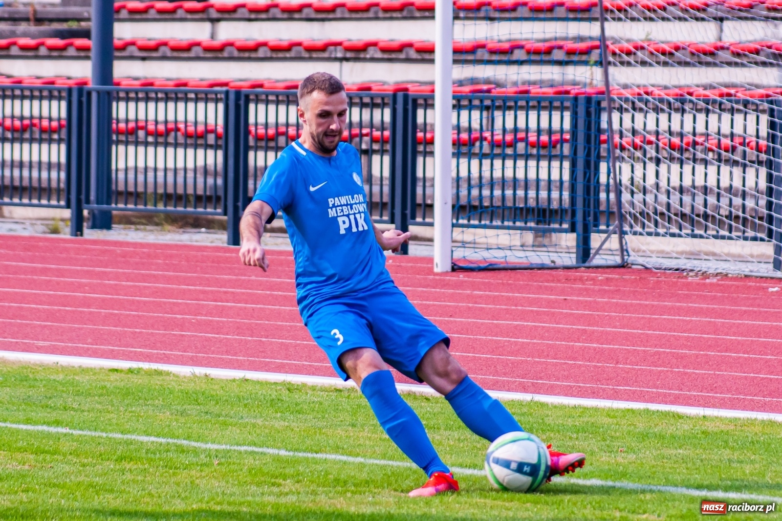 Zdjęcie w galerii na portalu naszraciborz.pl: Mury Fortecy nie powstrzymały raciborskiej Unii [FOTO] wiadomości z regionu