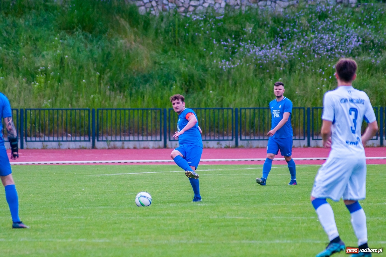 Zdjęcie w galerii na portalu naszraciborz.pl: Mury Fortecy nie powstrzymały raciborskiej Unii [FOTO] wiadomości z regionu