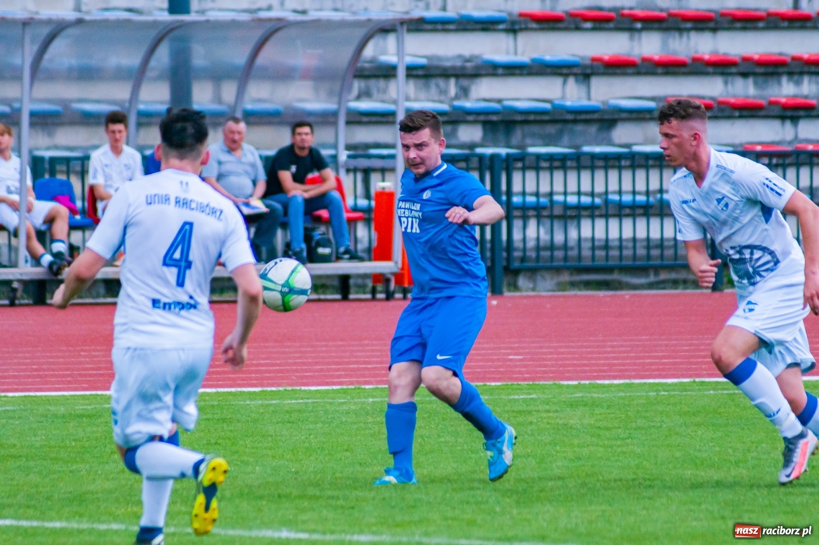 Zdjęcie w galerii na portalu naszraciborz.pl: Mury Fortecy nie powstrzymały raciborskiej Unii [FOTO] wiadomości z regionu