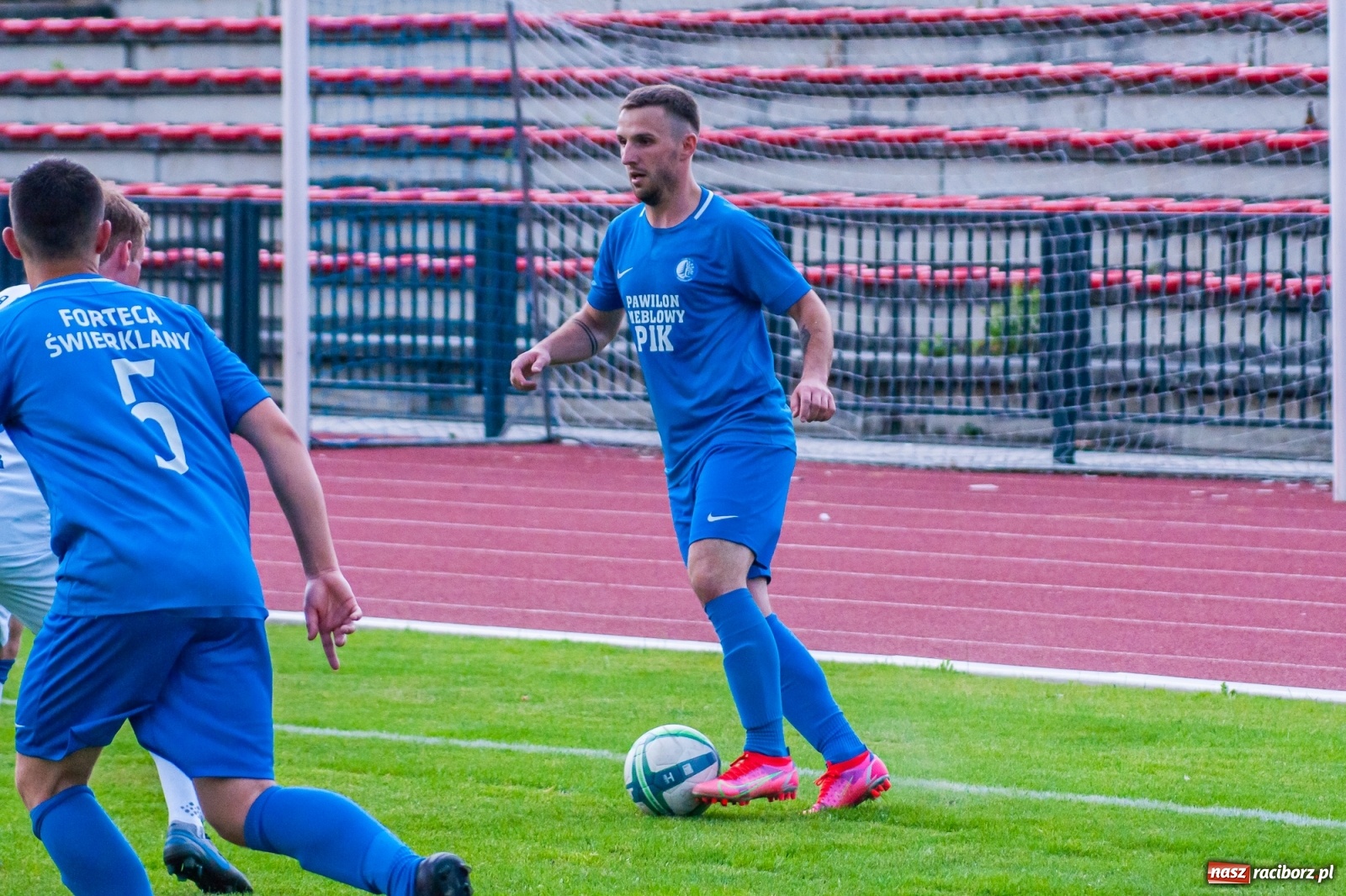 Zdjęcie w galerii na portalu naszraciborz.pl: Mury Fortecy nie powstrzymały raciborskiej Unii [FOTO] wiadomości z regionu