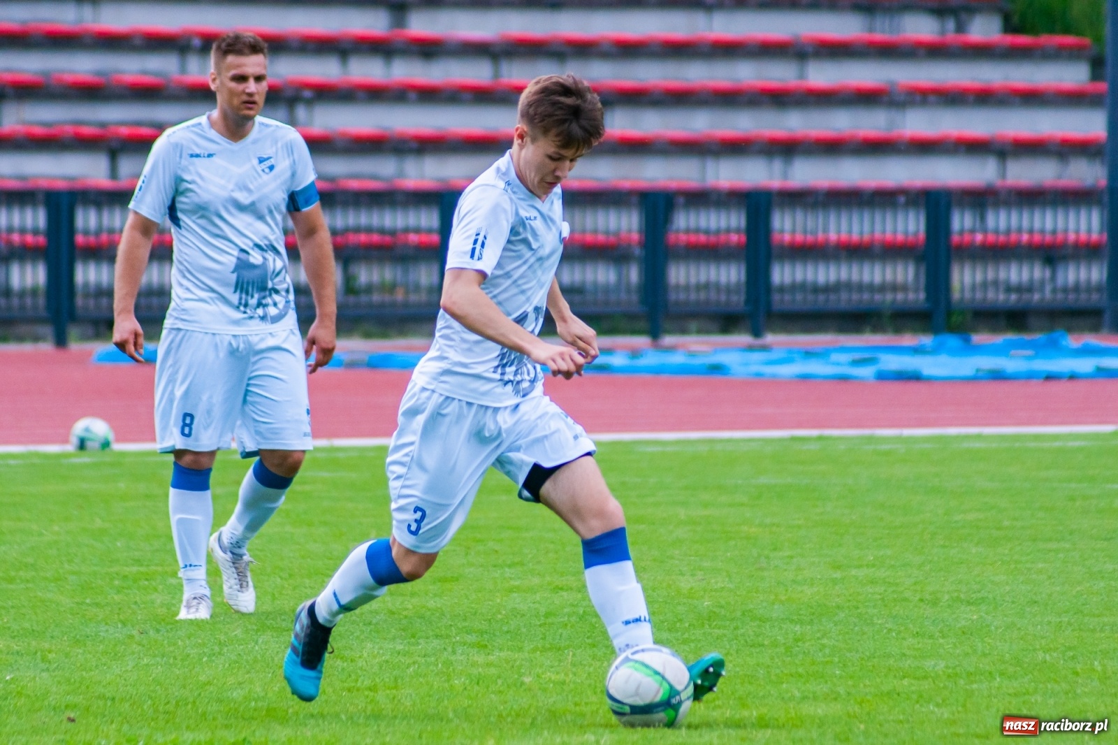 Zdjęcie w galerii na portalu naszraciborz.pl: Mury Fortecy nie powstrzymały raciborskiej Unii [FOTO] wiadomości z regionu