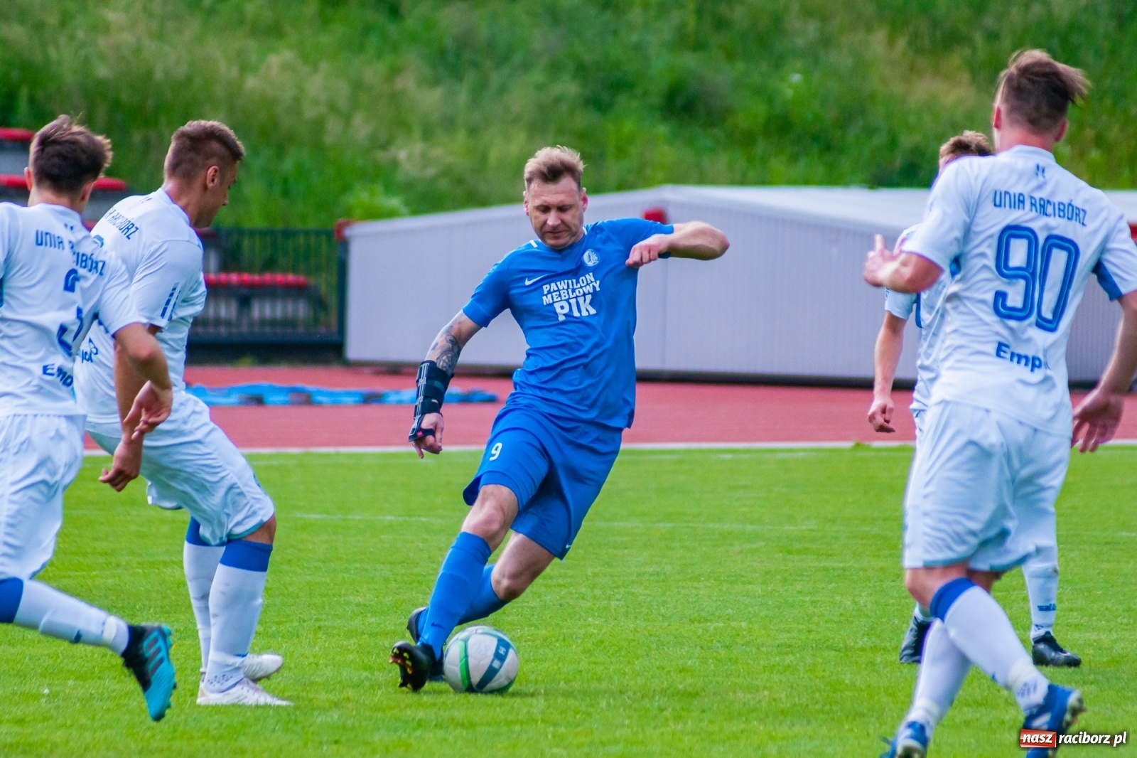 Zdjęcie w galerii na portalu naszraciborz.pl: Mury Fortecy nie powstrzymały raciborskiej Unii [FOTO] wiadomości z regionu