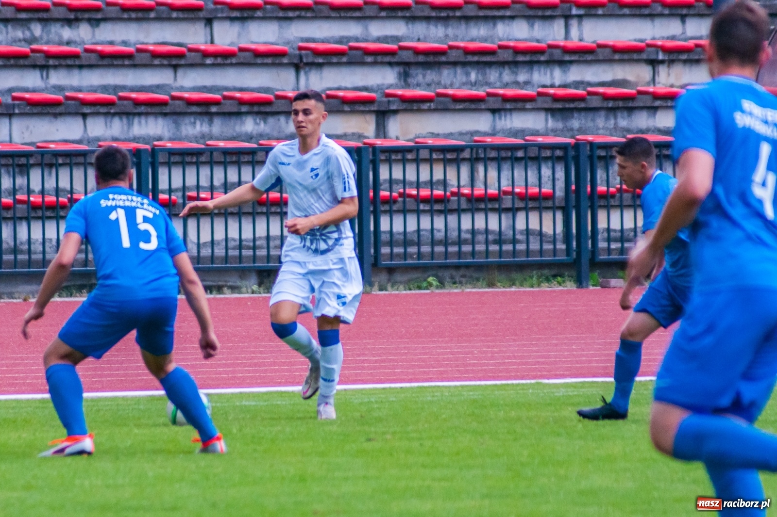Zdjęcie w galerii na portalu naszraciborz.pl: Mury Fortecy nie powstrzymały raciborskiej Unii [FOTO] wiadomości z regionu