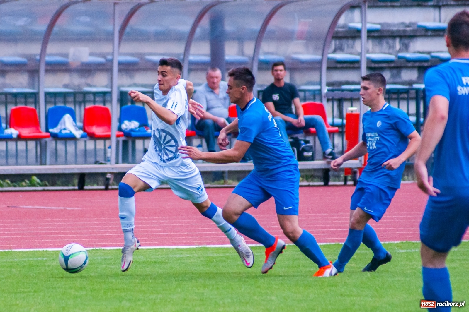 Zdjęcie w galerii na portalu naszraciborz.pl: Mury Fortecy nie powstrzymały raciborskiej Unii [FOTO] wiadomości z regionu