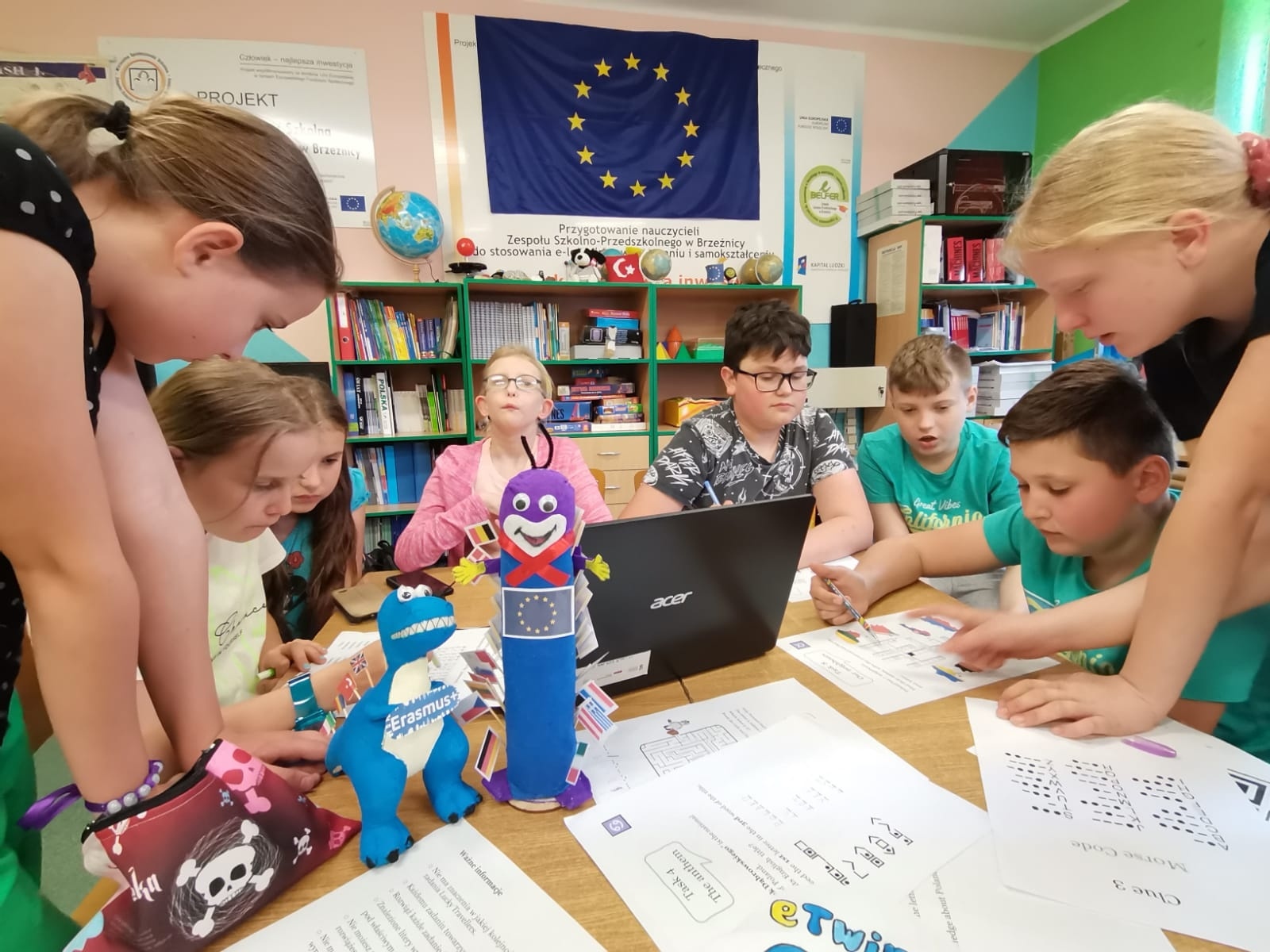 Zdjęcie w galerii na portalu naszraciborz.pl: Szkoła Podstawowa z Oddziałami Integracyjnymi w Brzeźnicy ma MegaMisję! wiadomości z regionu