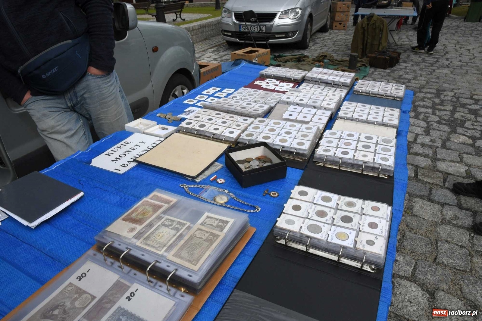 Zdjęcie w galerii na portalu naszraciborz.pl: I krzanowicki jarmark staroci. Sprzedający nie zawiedli [FOTO i WIDEO] wiadomości z regionu