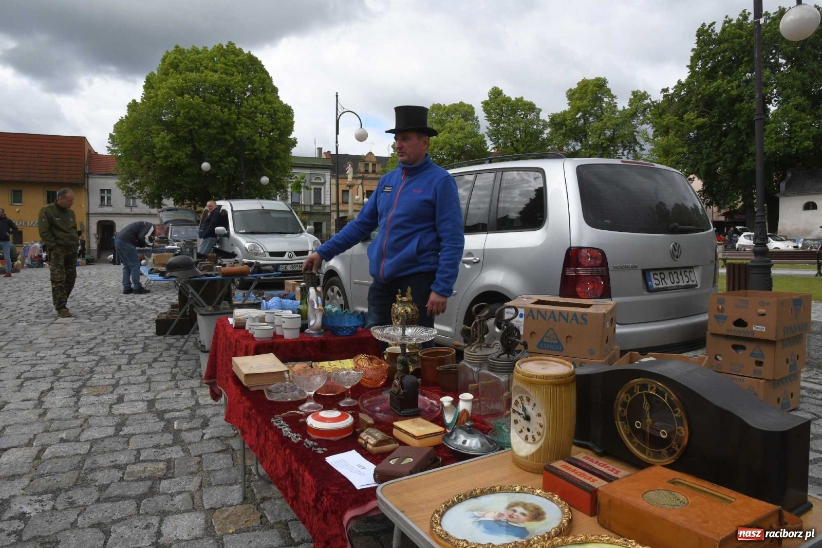 Zdjęcie w galerii na portalu naszraciborz.pl: I krzanowicki jarmark staroci. Sprzedający nie zawiedli [FOTO i WIDEO] wiadomości z regionu