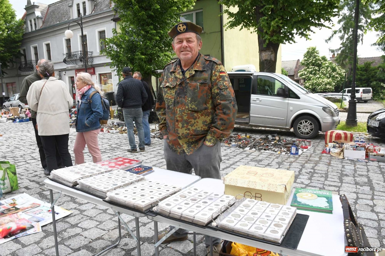 Zdjęcie w galerii na portalu naszraciborz.pl: I krzanowicki jarmark staroci. Sprzedający nie zawiedli [FOTO i WIDEO] wiadomości z regionu