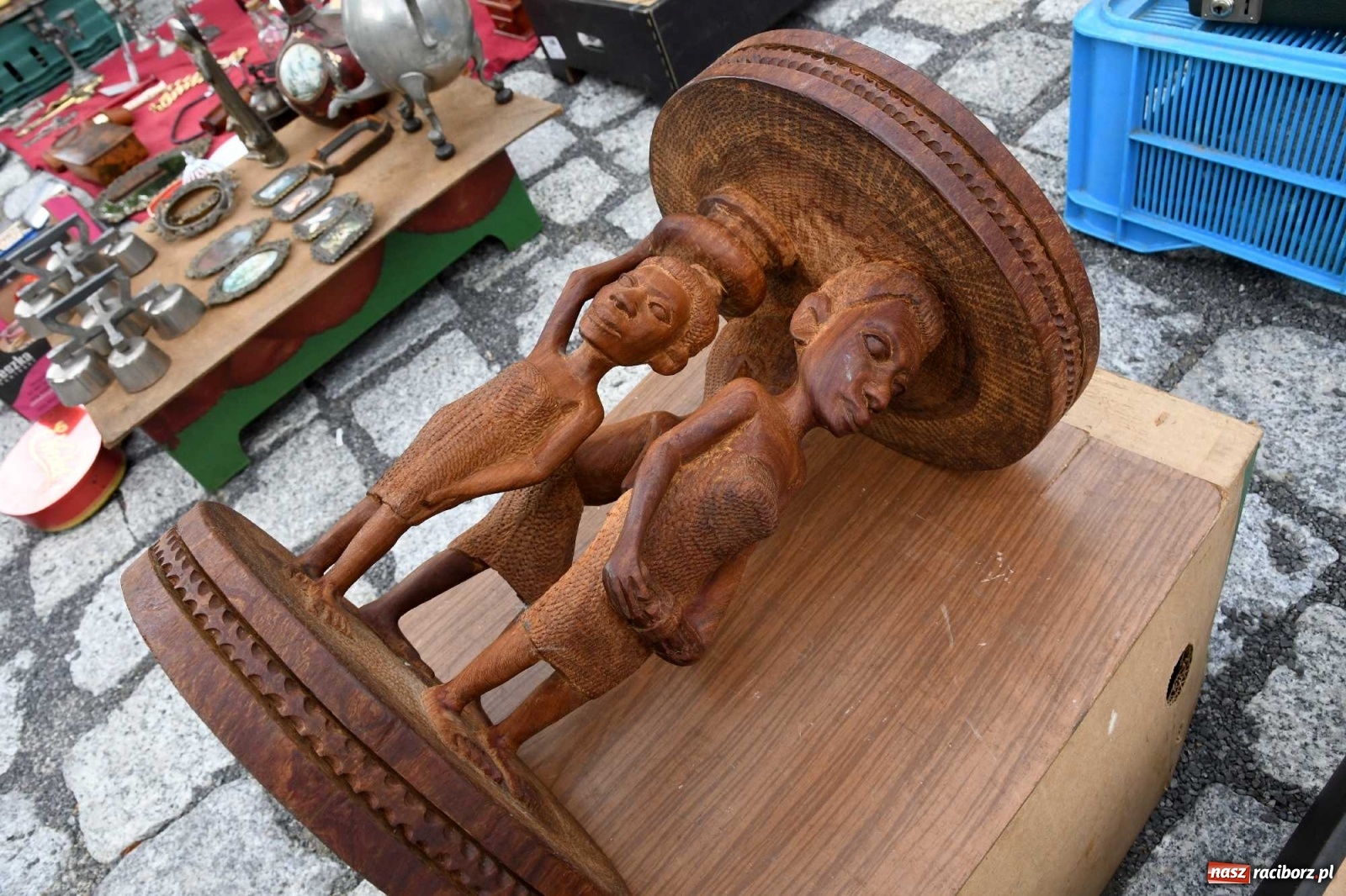 Zdjęcie w galerii na portalu naszraciborz.pl: I krzanowicki jarmark staroci. Sprzedający nie zawiedli [FOTO i WIDEO] wiadomości z regionu
