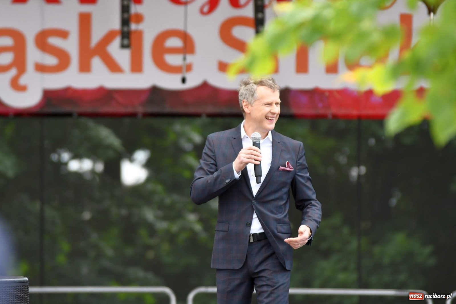 Zdjęcie w galerii na portalu naszraciborz.pl: Kulebele z modrą kapustą, czyli zamkowy dziedziniec tonie w śląskich smakach wiadomości z regionu