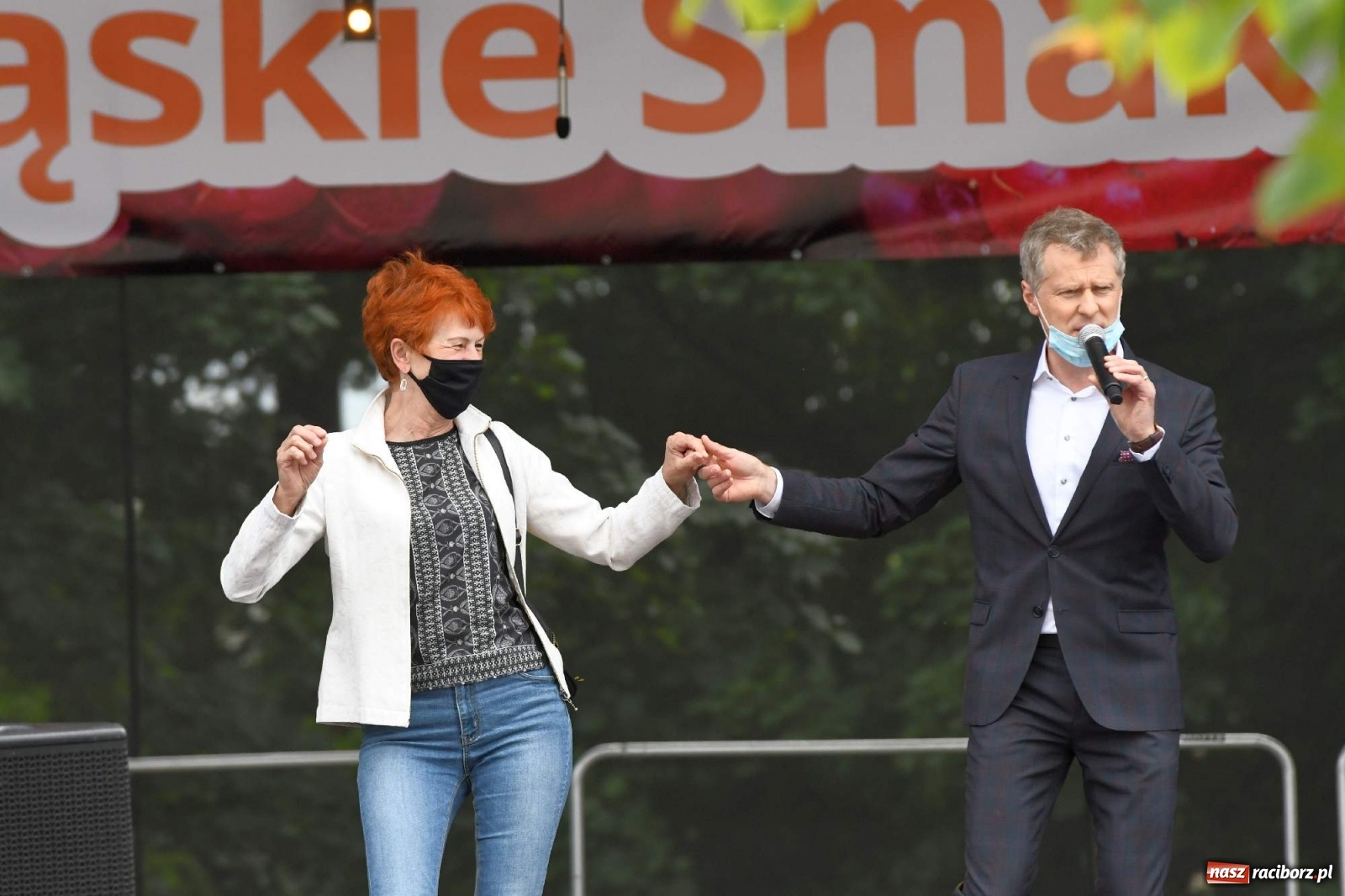 Zdjęcie w galerii na portalu naszraciborz.pl: Kulebele z modrą kapustą, czyli zamkowy dziedziniec tonie w śląskich smakach wiadomości z regionu