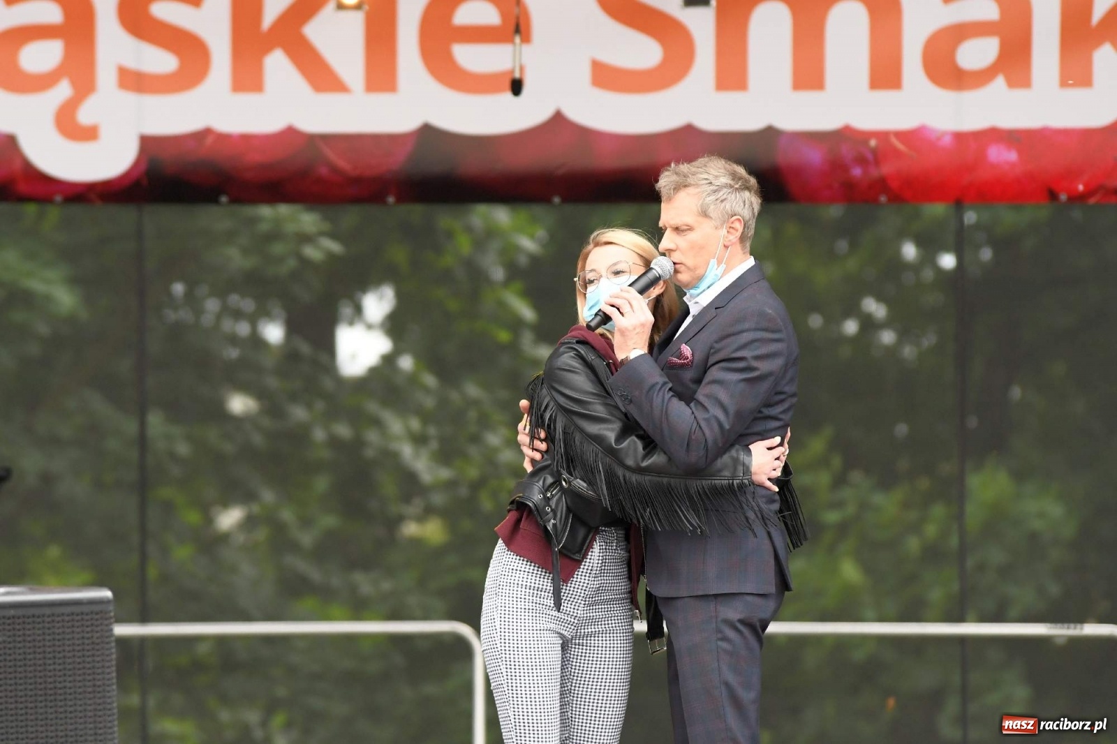 Zdjęcie w galerii na portalu naszraciborz.pl: Kulebele z modrą kapustą, czyli zamkowy dziedziniec tonie w śląskich smakach wiadomości z regionu