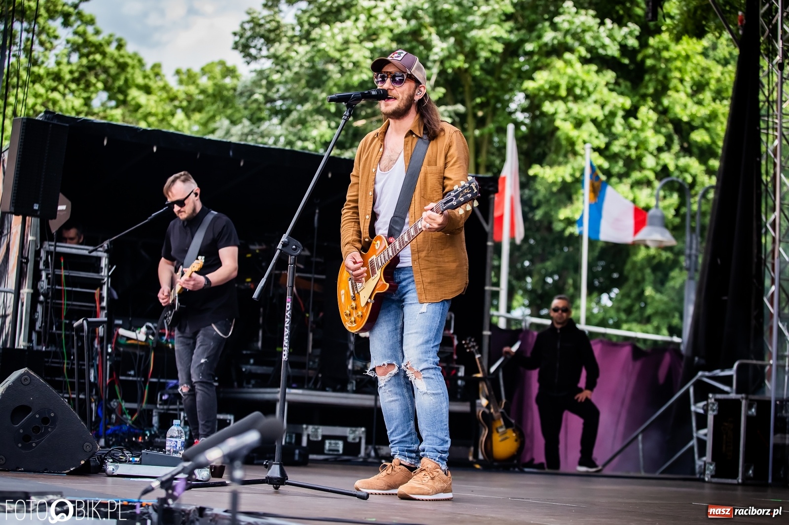 Zdjęcie w galerii na portalu naszraciborz.pl: Kulebele z modrą kapustą, czyli zamkowy dziedziniec tonie w śląskich smakach wiadomości z regionu