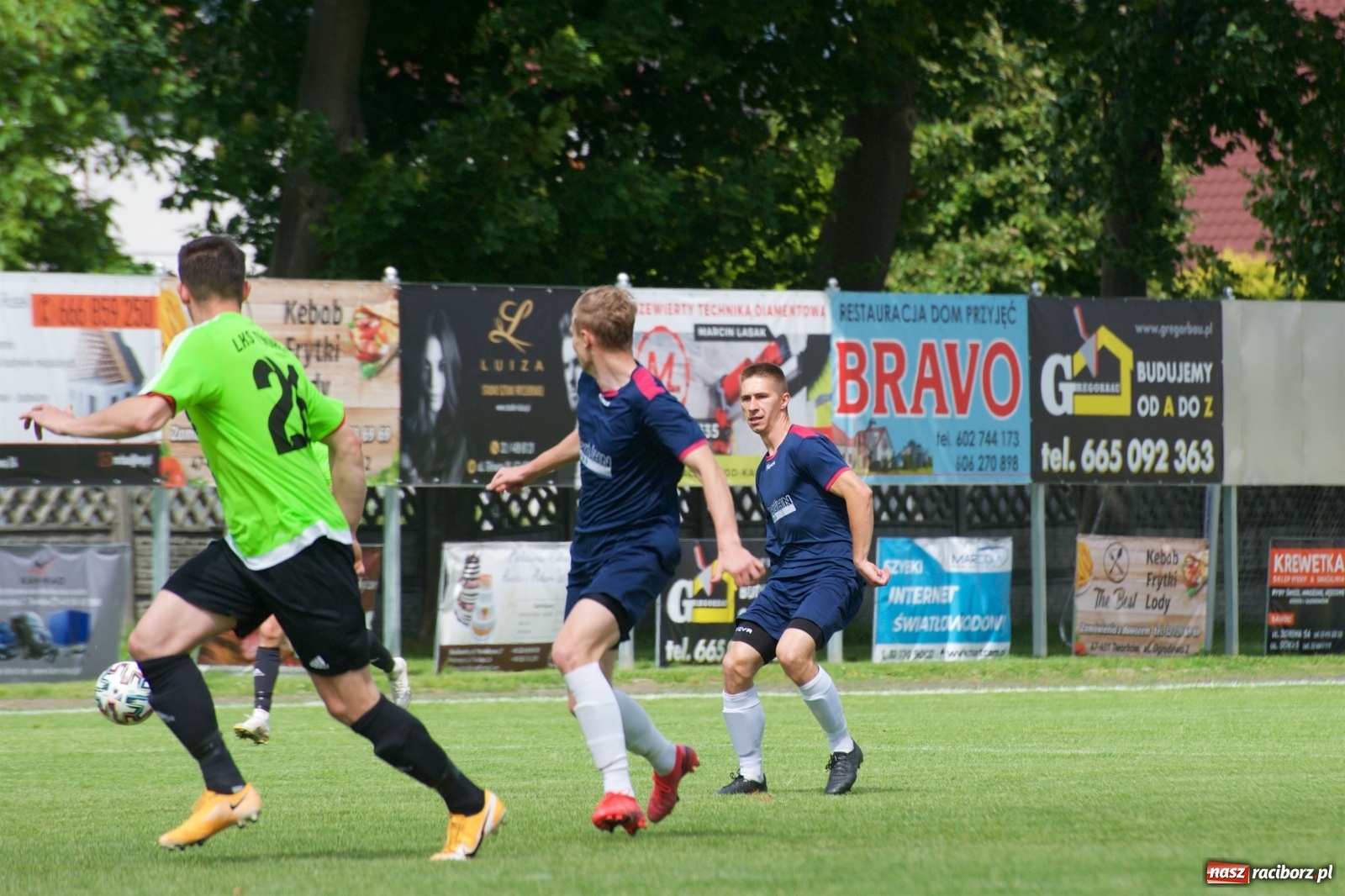 Zdjęcie w galerii na portalu naszraciborz.pl: Derby Gminy Krzyżanowice. Udany rewanż Tworkowa [FOTO] wiadomości z regionu