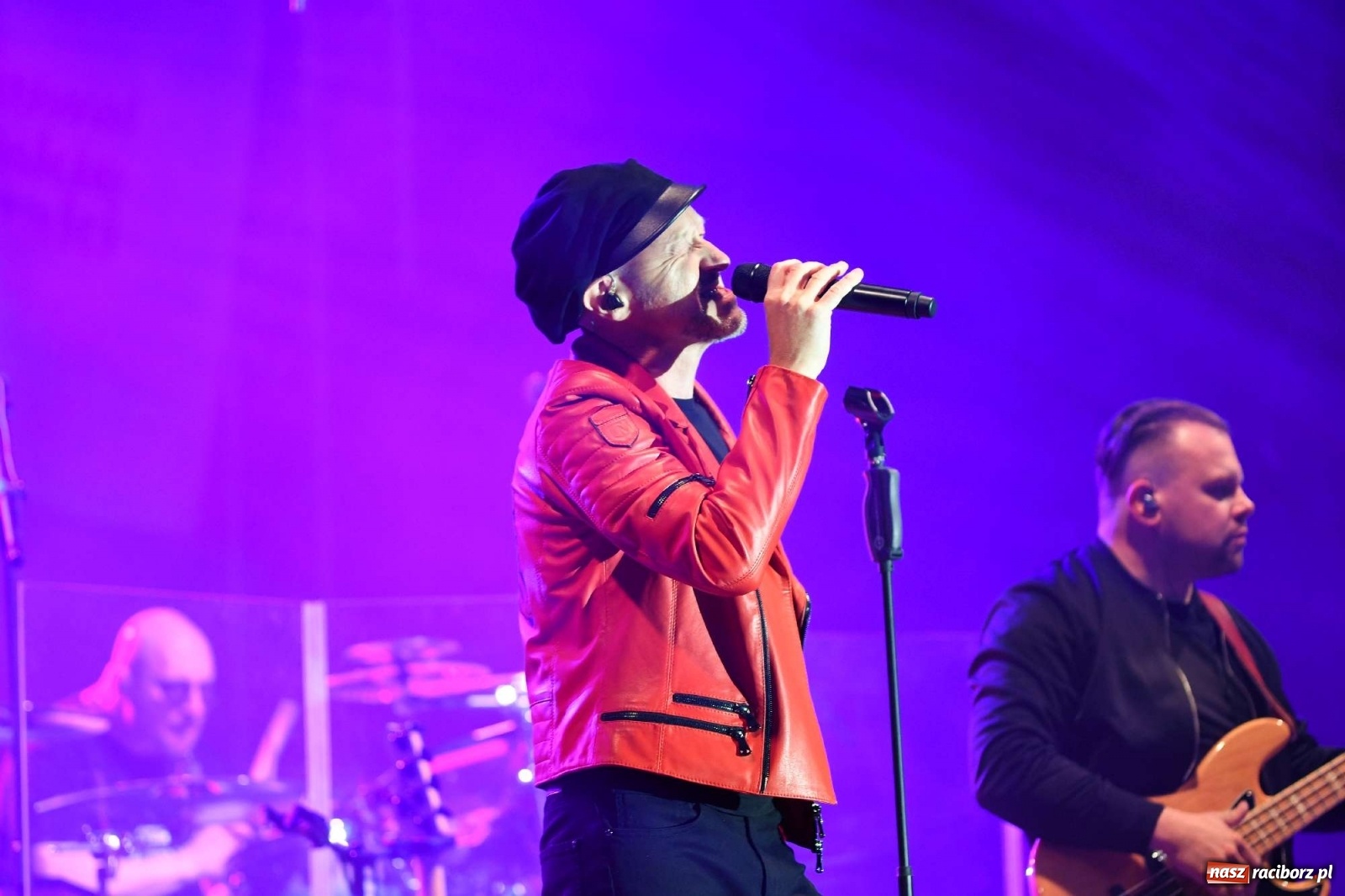 Zdjęcie w galerii na portalu naszraciborz.pl: Nietykalni, czyli Kombi na zamku w Raciborzu wiadomości z regionu