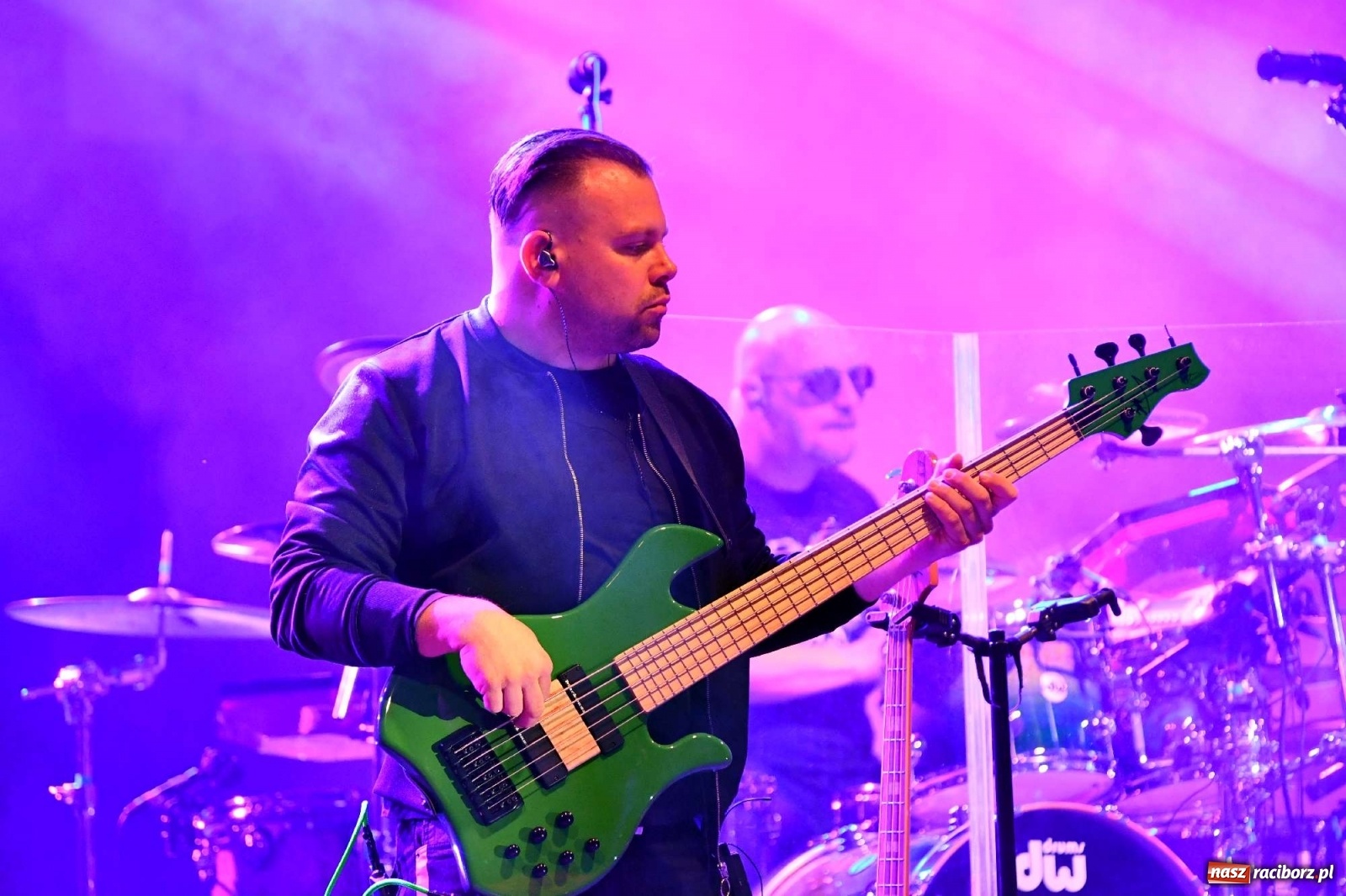 Zdjęcie w galerii na portalu naszraciborz.pl: Nietykalni, czyli Kombi na zamku w Raciborzu wiadomości z regionu