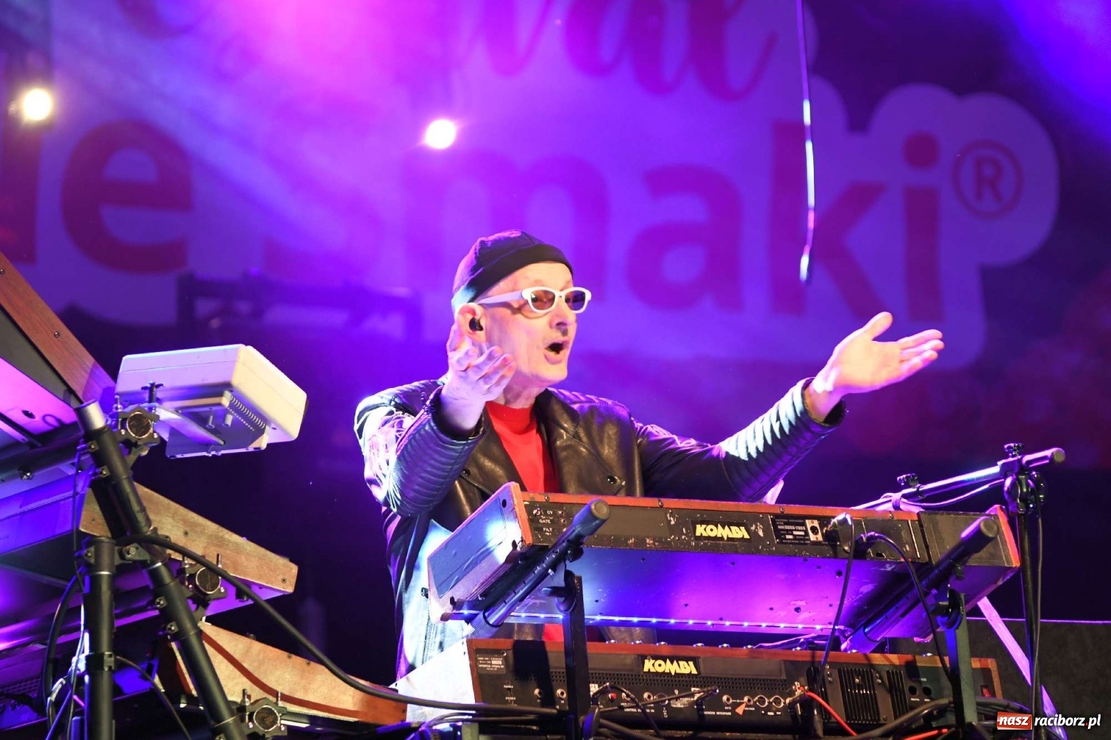 Zdjęcie w galerii na portalu naszraciborz.pl: Nietykalni, czyli Kombi na zamku w Raciborzu wiadomości z regionu