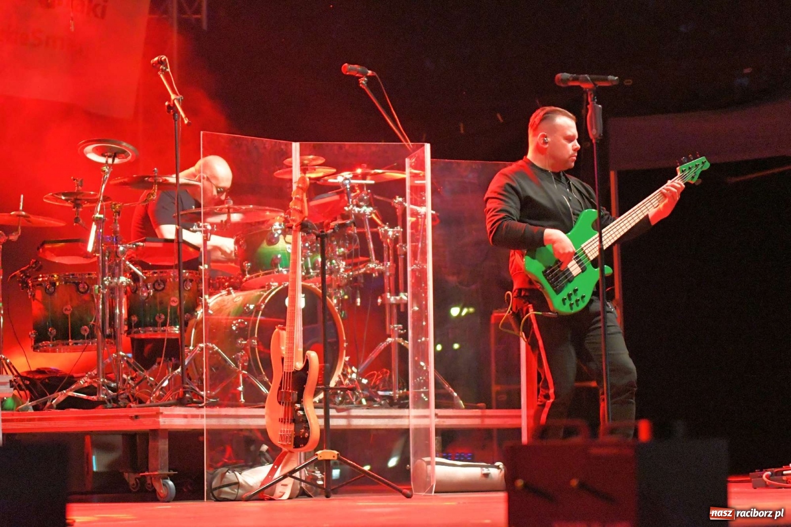 Zdjęcie w galerii na portalu naszraciborz.pl: Nietykalni, czyli Kombi na zamku w Raciborzu wiadomości z regionu