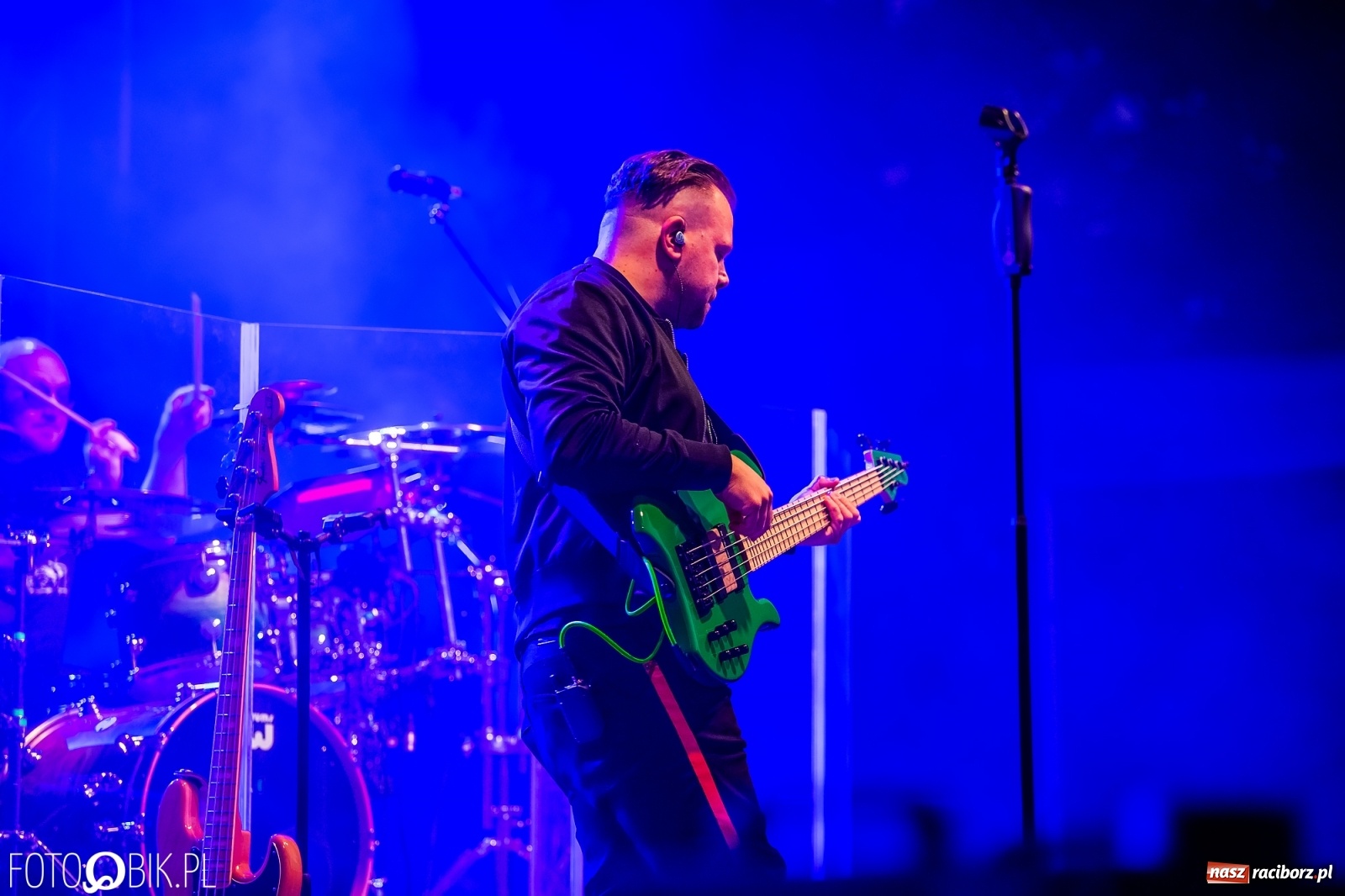 Zdjęcie w galerii na portalu naszraciborz.pl: Nietykalni, czyli Kombi na zamku w Raciborzu wiadomości z regionu