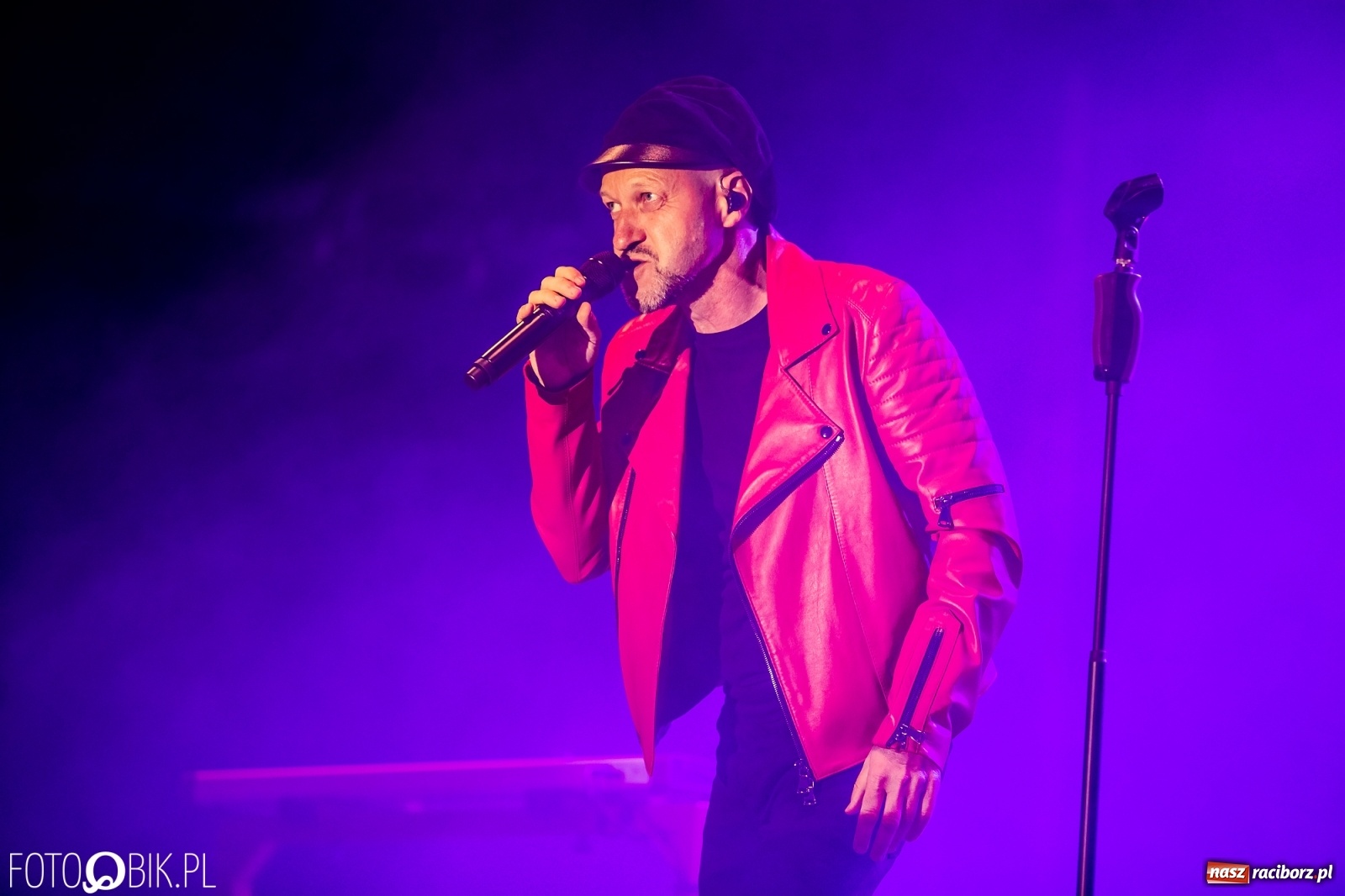 Zdjęcie w galerii na portalu naszraciborz.pl: Nietykalni, czyli Kombi na zamku w Raciborzu wiadomości z regionu