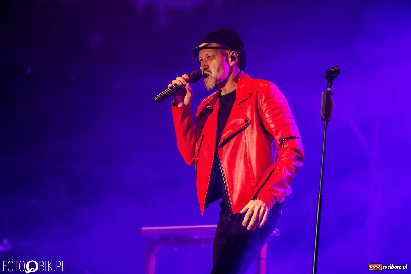 Zdjęcie w galerii na portalu naszraciborz.pl: Nietykalni, czyli Kombi na zamku w Raciborzu wiadomości z regionu