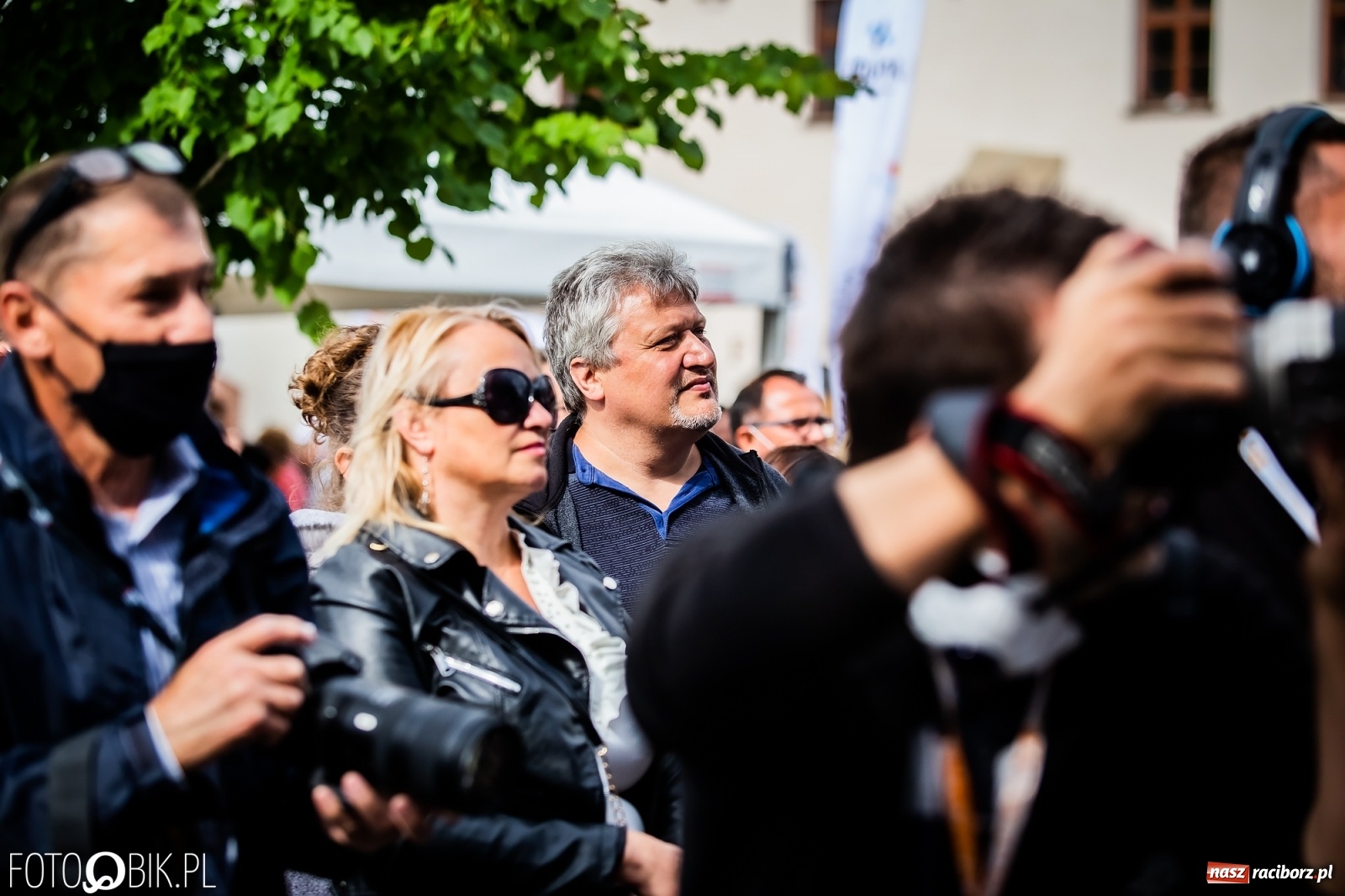 Zdjęcie w galerii na portalu naszraciborz.pl: Zee Zee Woo i VIDEO na zamkowej scenie wiadomości z regionu