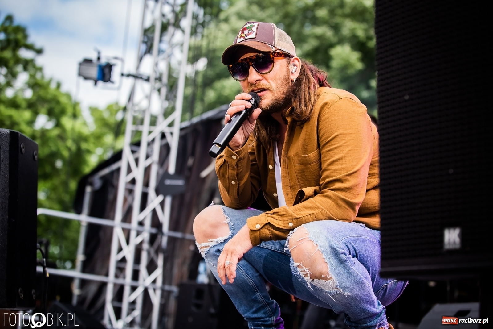 Zdjęcie w galerii na portalu naszraciborz.pl: Zee Zee Woo i VIDEO na zamkowej scenie wiadomości z regionu