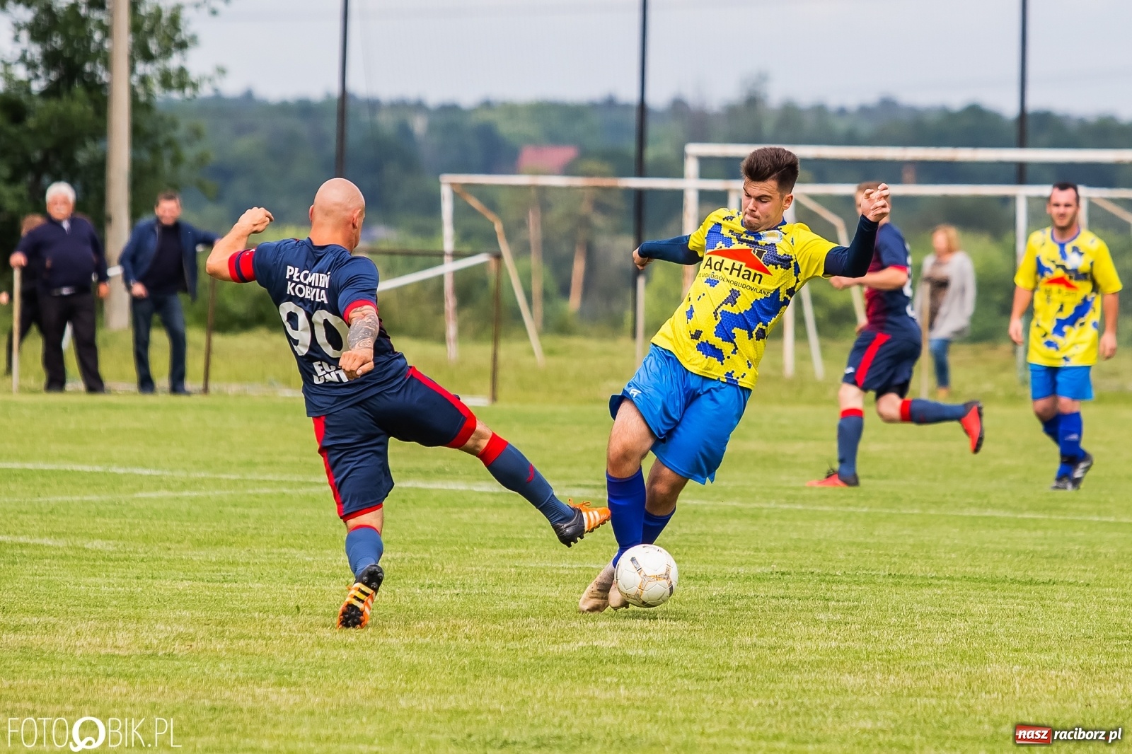 Zdjęcie w galerii na portalu naszraciborz.pl: A klasa. Fatalna passa Brzezia trwa [FOTO] wiadomości z regionu