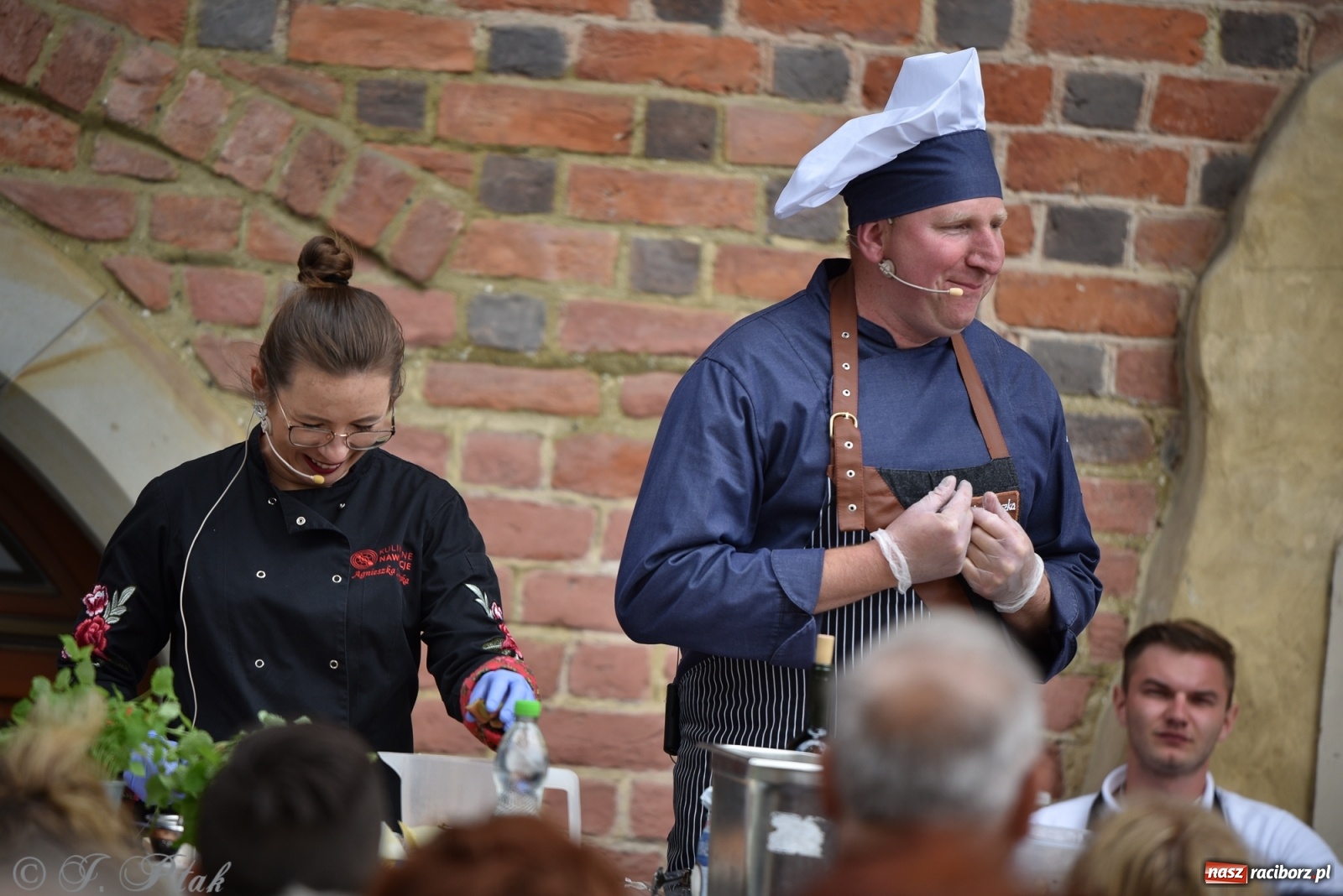 Zdjęcie w galerii na portalu naszraciborz.pl: Mistrzowie kuchni z raciborskiego zamku wiadomości z regionu