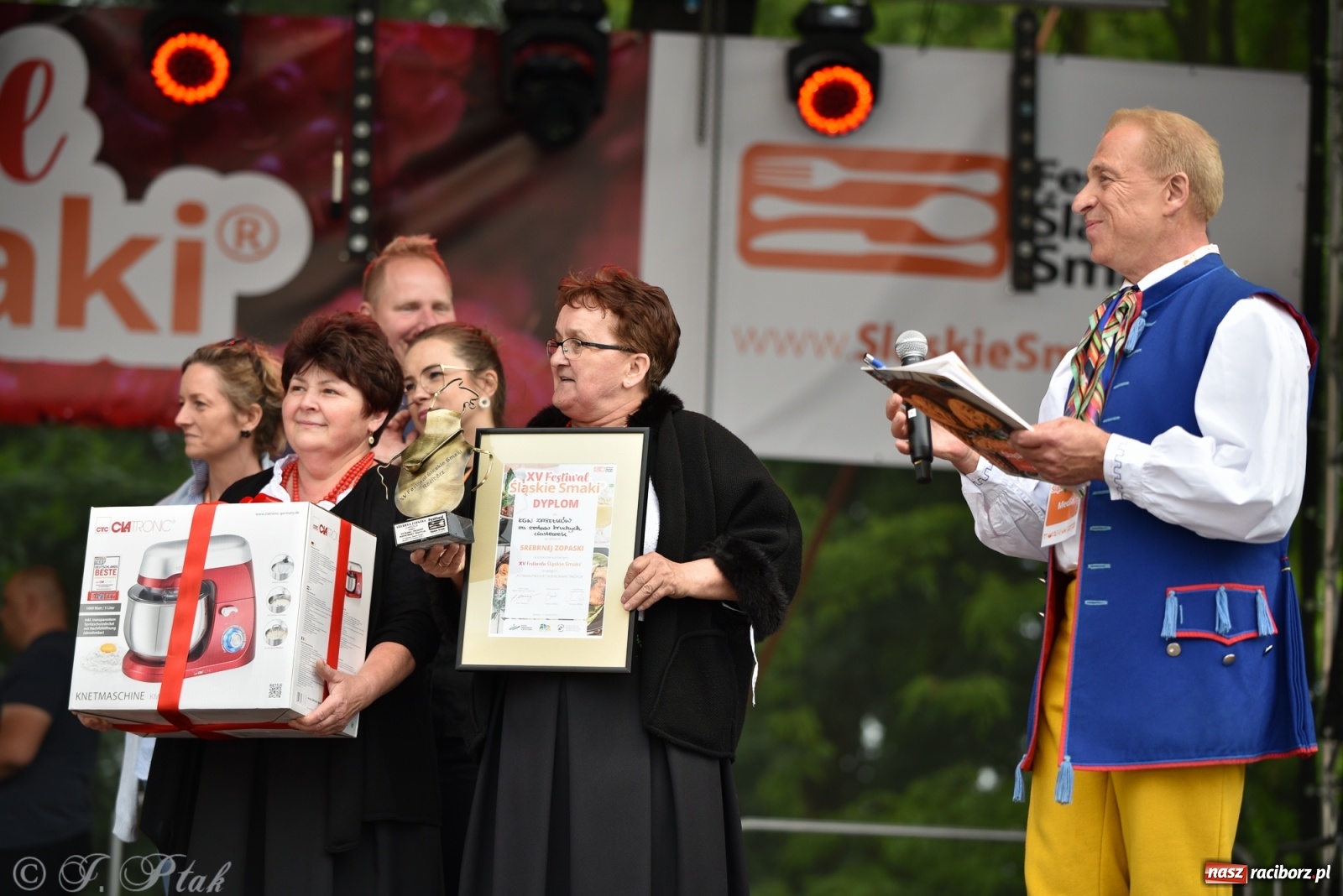 Zdjęcie w galerii na portalu naszraciborz.pl: Mistrzowie kuchni z raciborskiego zamku wiadomości z regionu