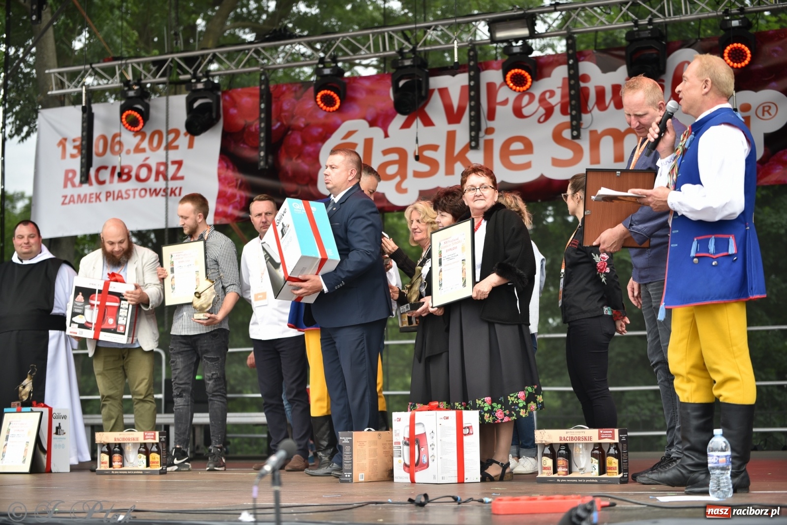 Zdjęcie w galerii na portalu naszraciborz.pl: Mistrzowie kuchni z raciborskiego zamku wiadomości z regionu