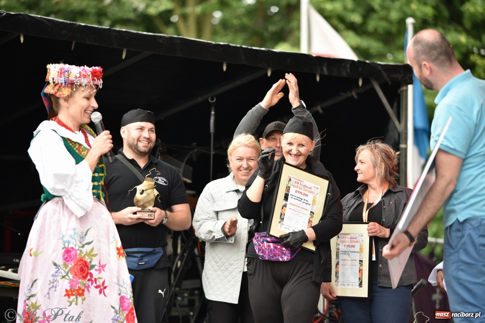 Zdjęcie w galerii na portalu naszraciborz.pl: Mistrzowie kuchni z raciborskiego zamku wiadomości z regionu