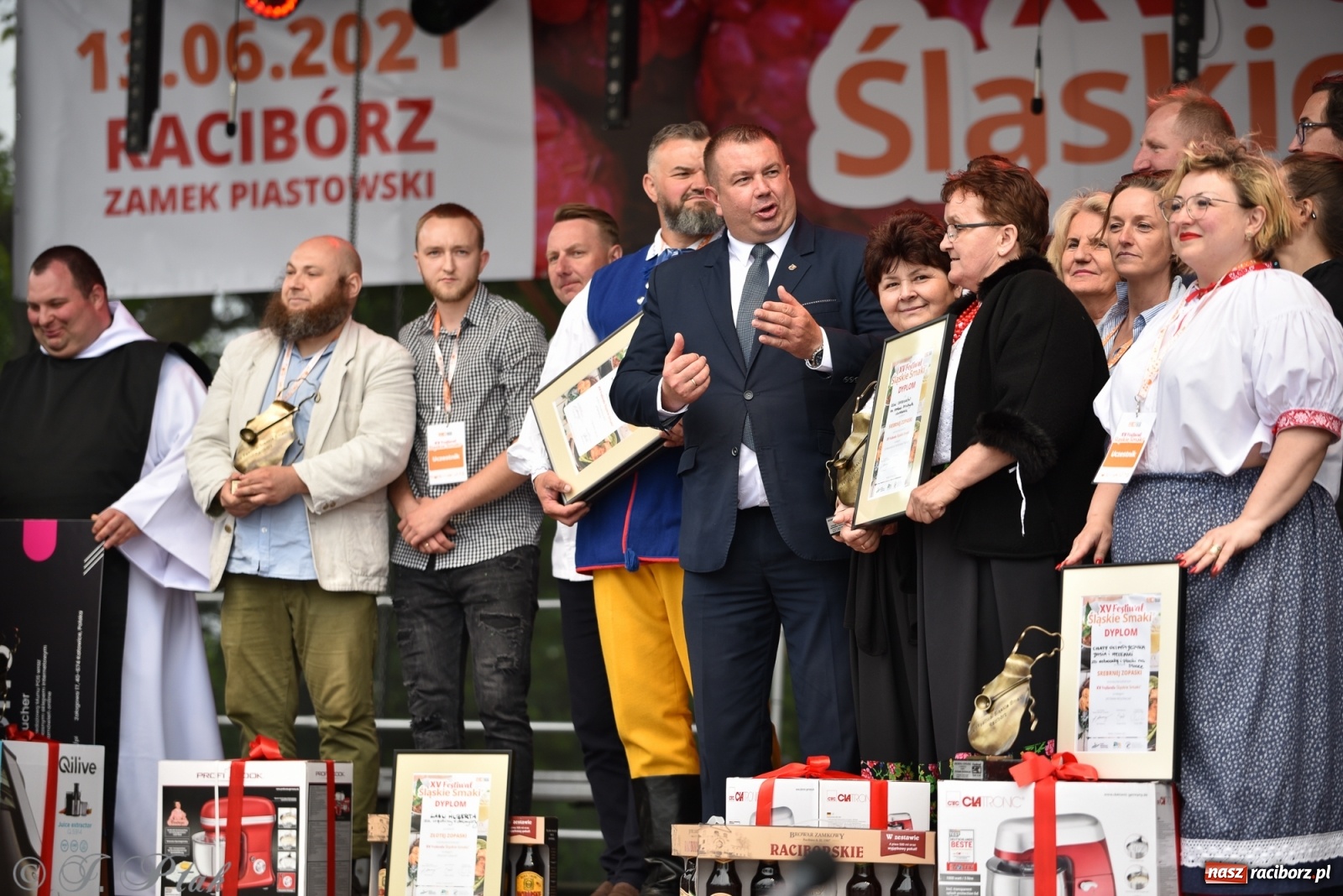 Zdjęcie w galerii na portalu naszraciborz.pl: Mistrzowie kuchni z raciborskiego zamku wiadomości z regionu