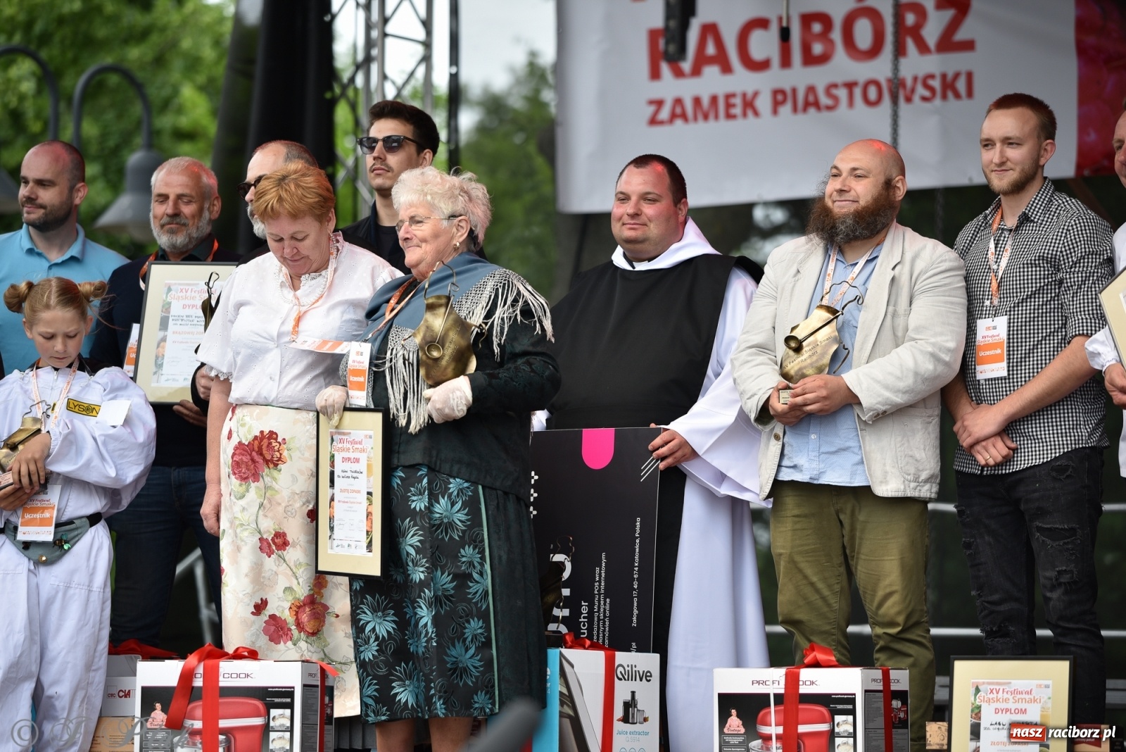 Zdjęcie w galerii na portalu naszraciborz.pl: Mistrzowie kuchni z raciborskiego zamku wiadomości z regionu
